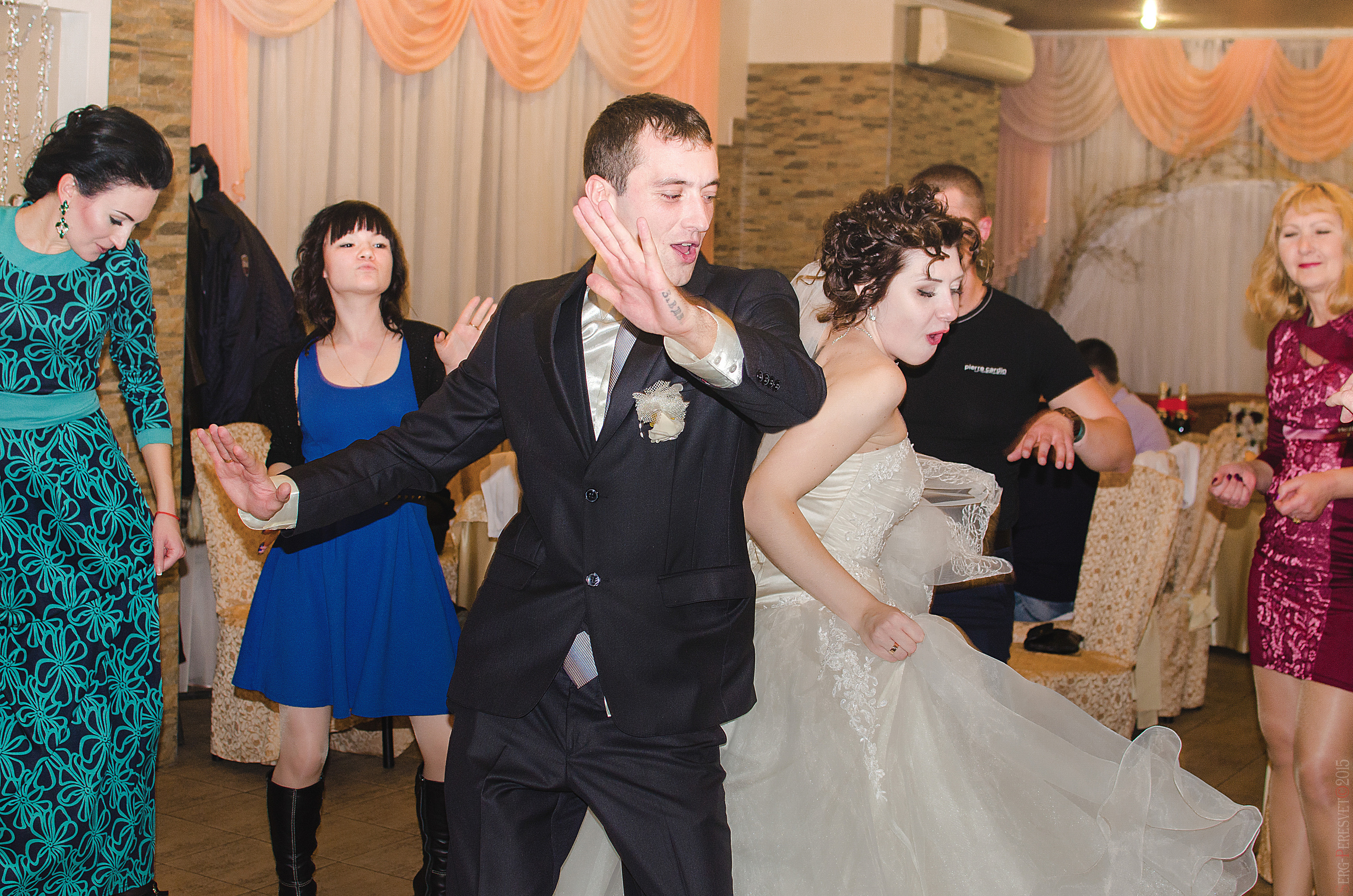 Фотограф на свадьбу в Москве и Раменском Сергей Пересвет. Ваш фотограф на праздник в Москве, Раменском, Жуковском, Люберцах