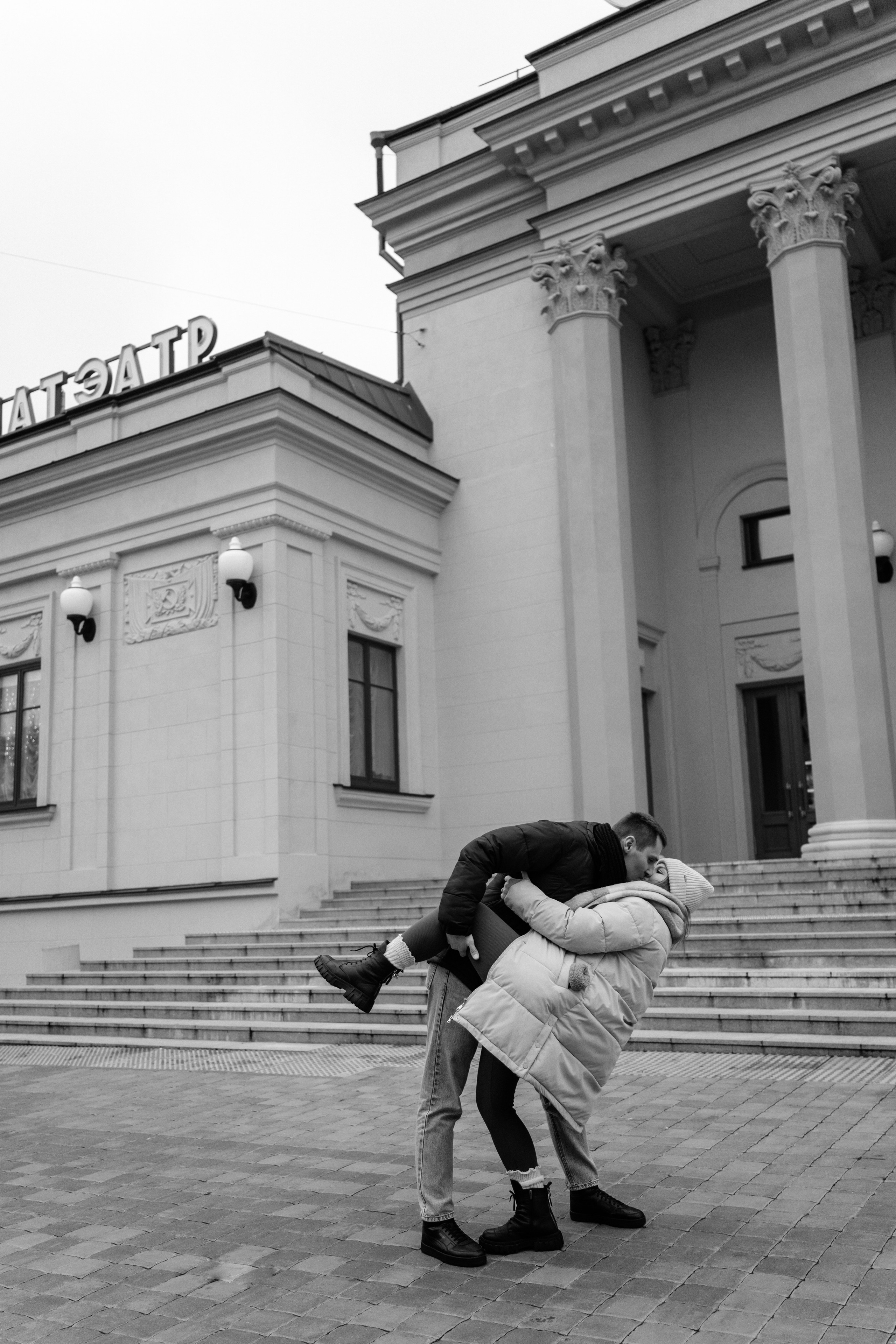 История любви в городе М. Ваш семейный фотограф в Минске — Вика Трегубова