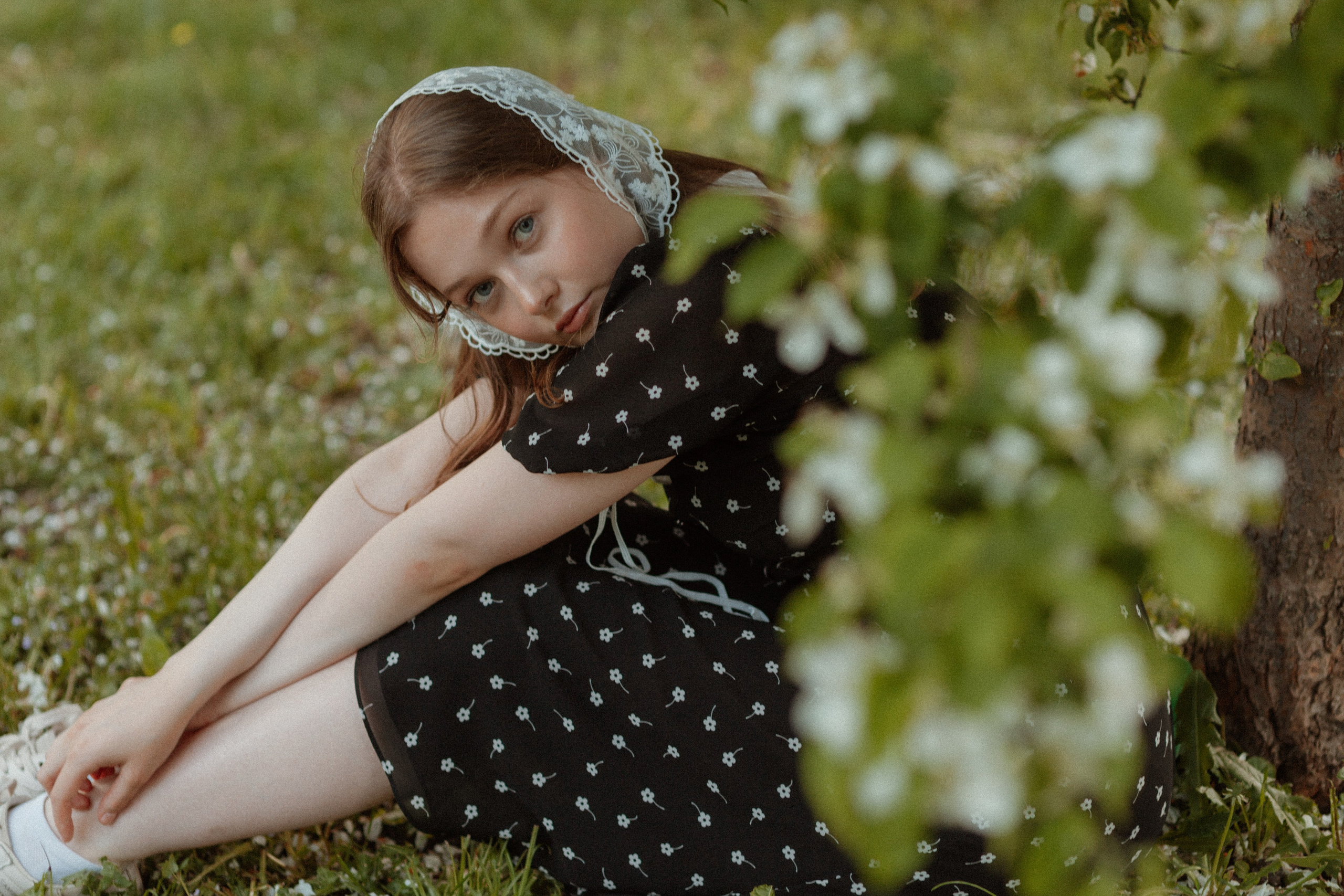 Фотосессия девушки в цветах. Свадебный и репортажный фотограф в Ярославле и Санкт-Петербурге Роман Микрюков