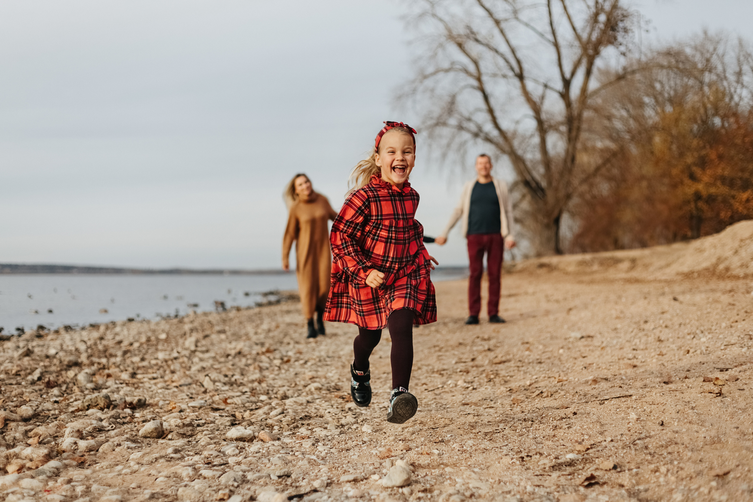 Саша Аня Кирилл Алиса. Семейный фотограф в Минске и РБ Стеликова Анна