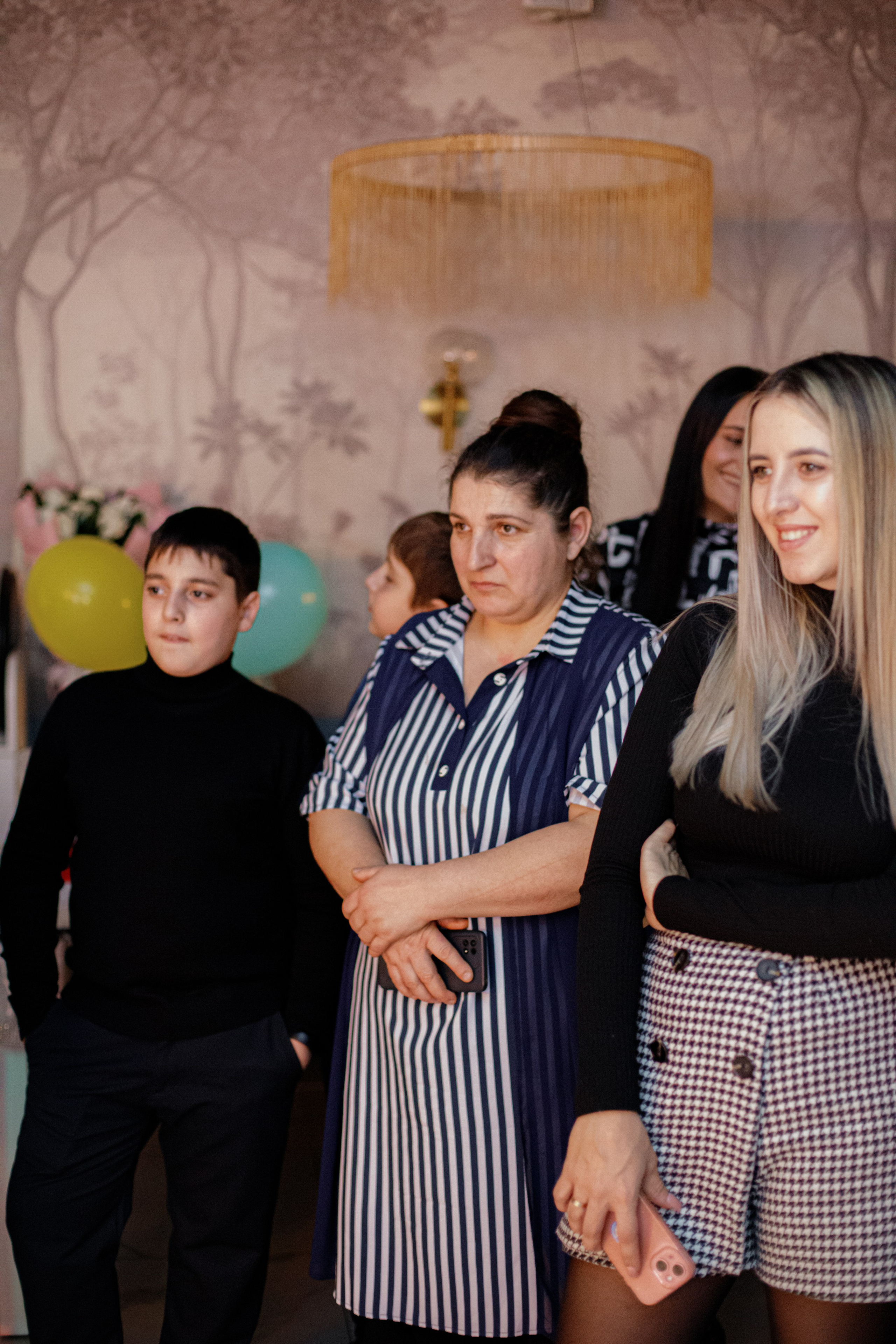 ASIA'S BIRTHDAY PARTY. Photokarish