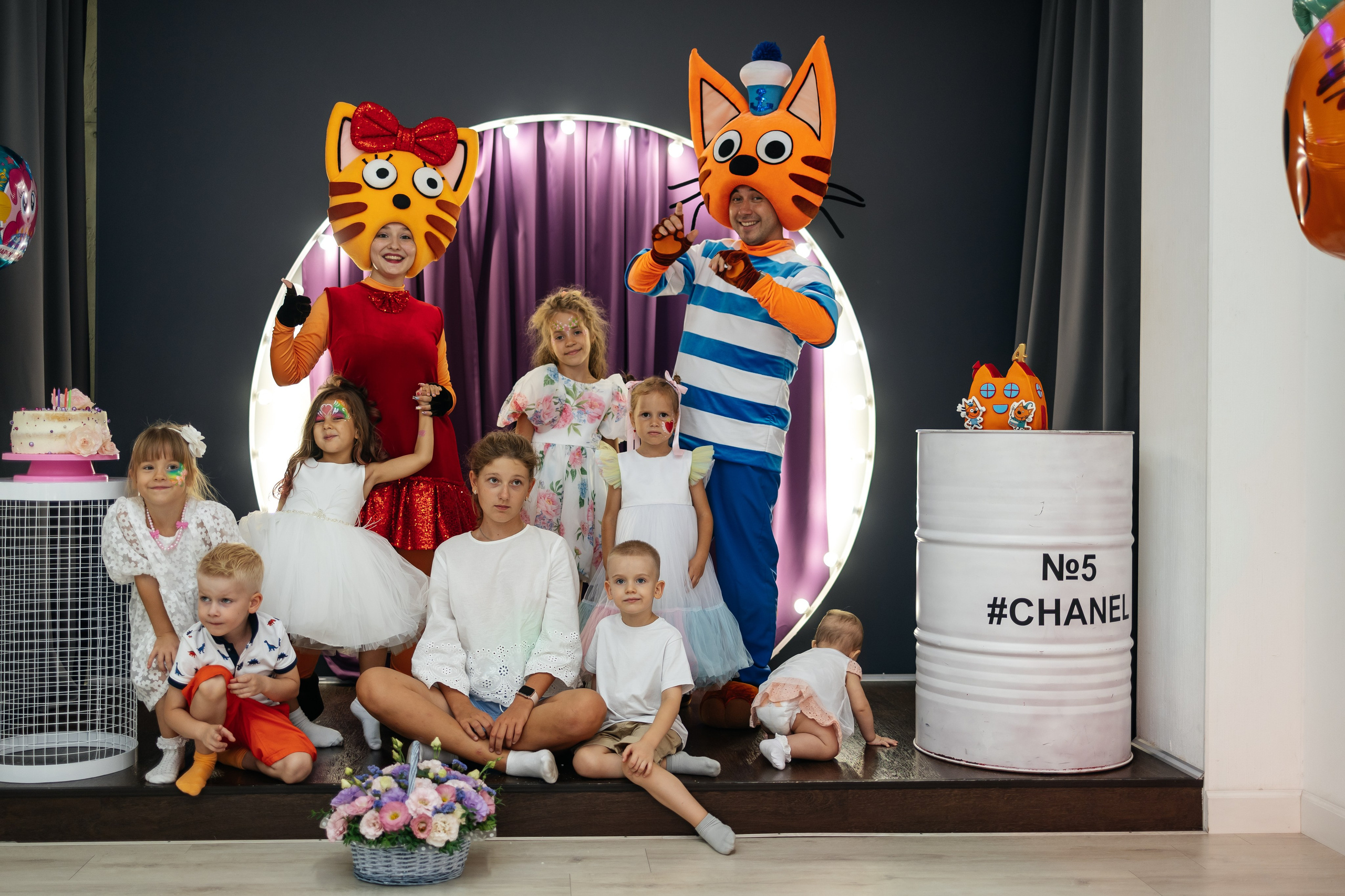 Детские сады и школы. Photograph Svetlana Volkova