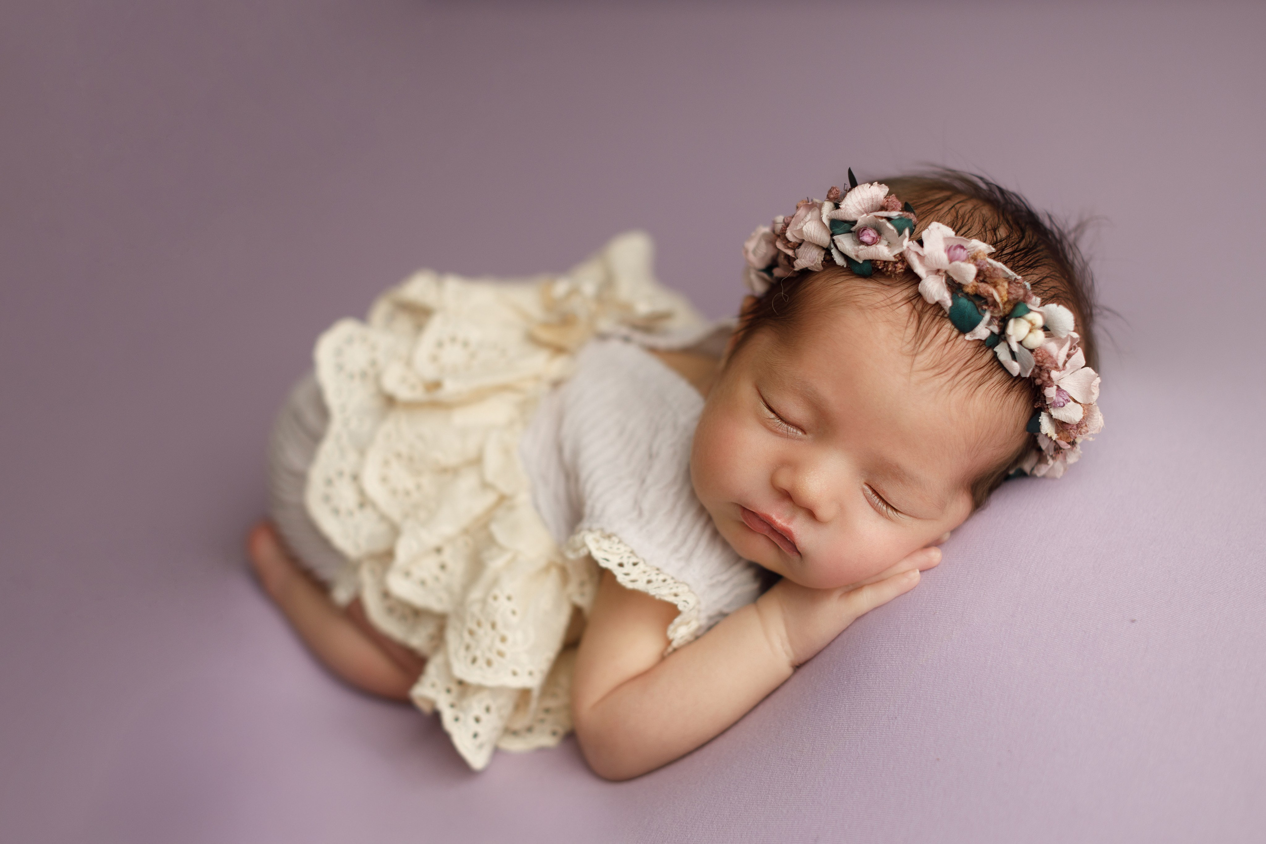 Новорожденные. Алена. Профессиональная детская и семейная фотостудия в Краснодаре