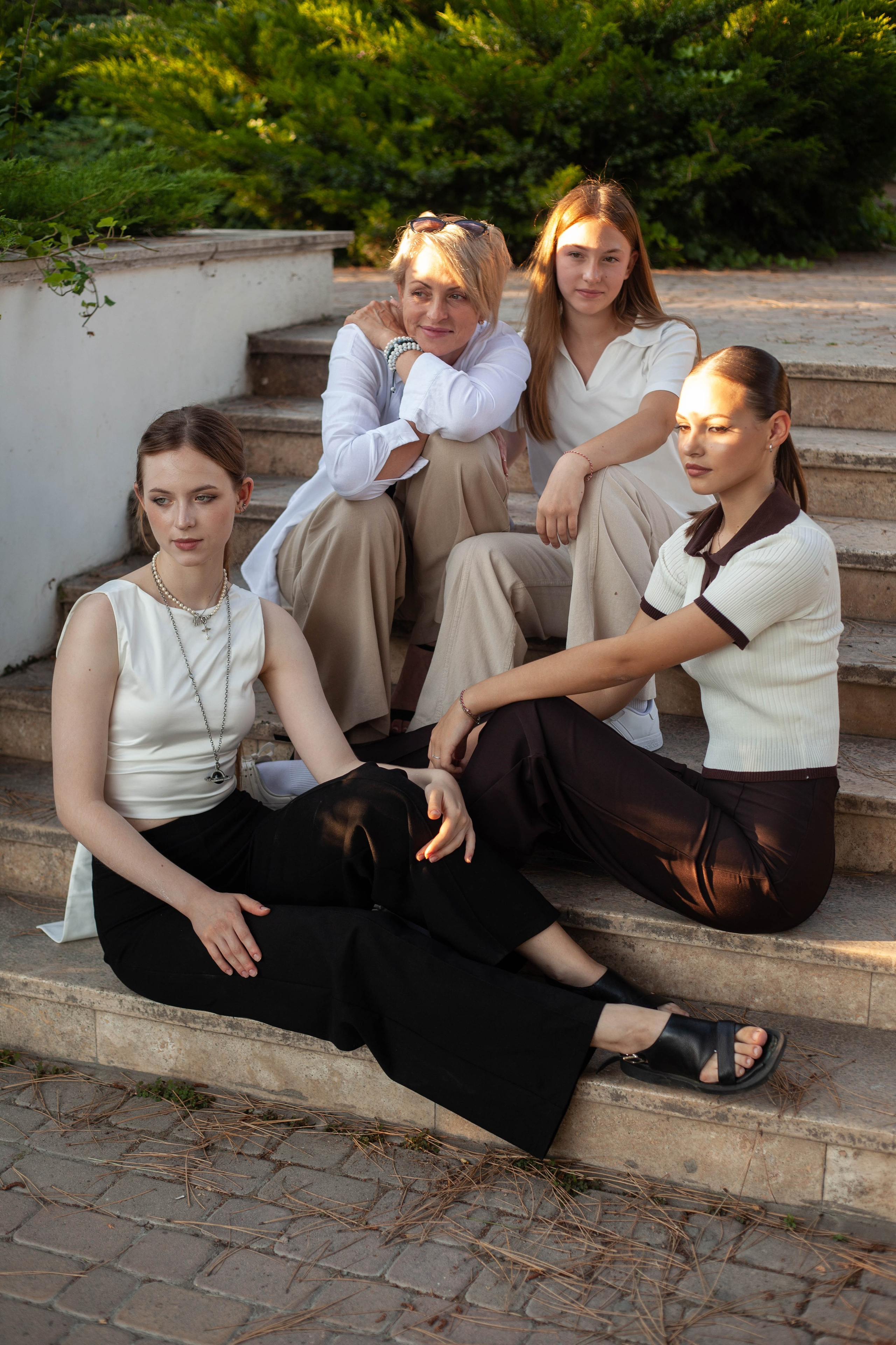 Абрау. Уличный фотограф Города N