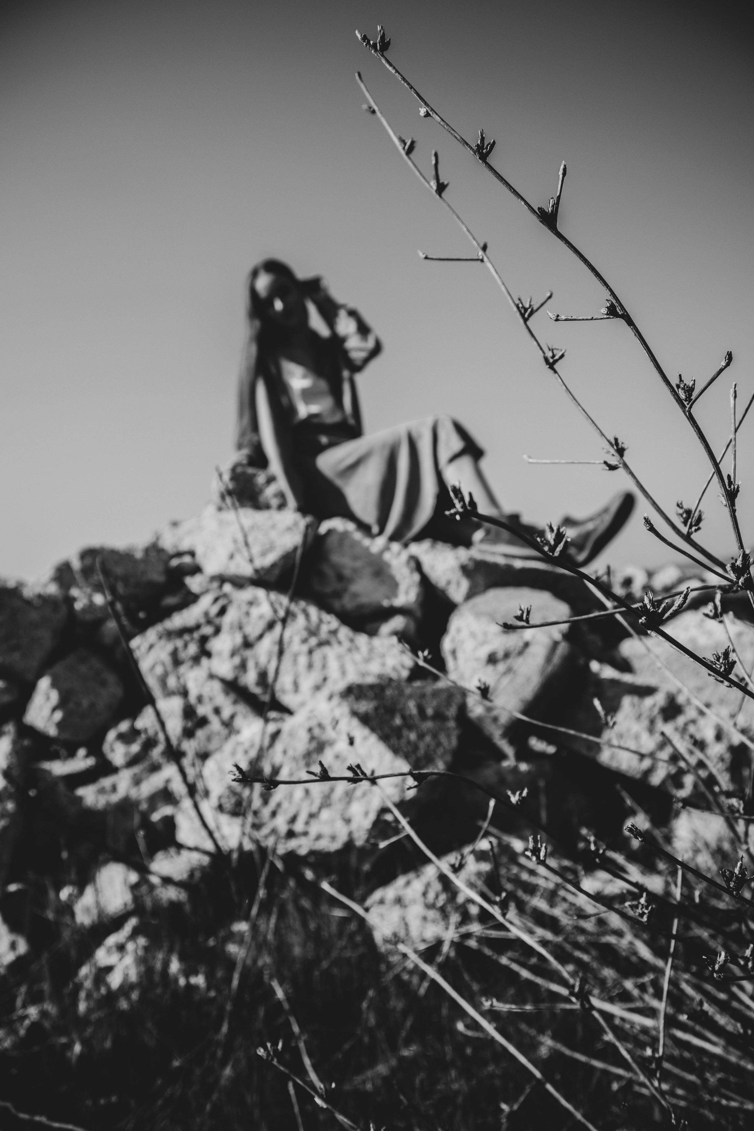 «Деревья шепчут, горы молчат». Уличный фотограф Города N