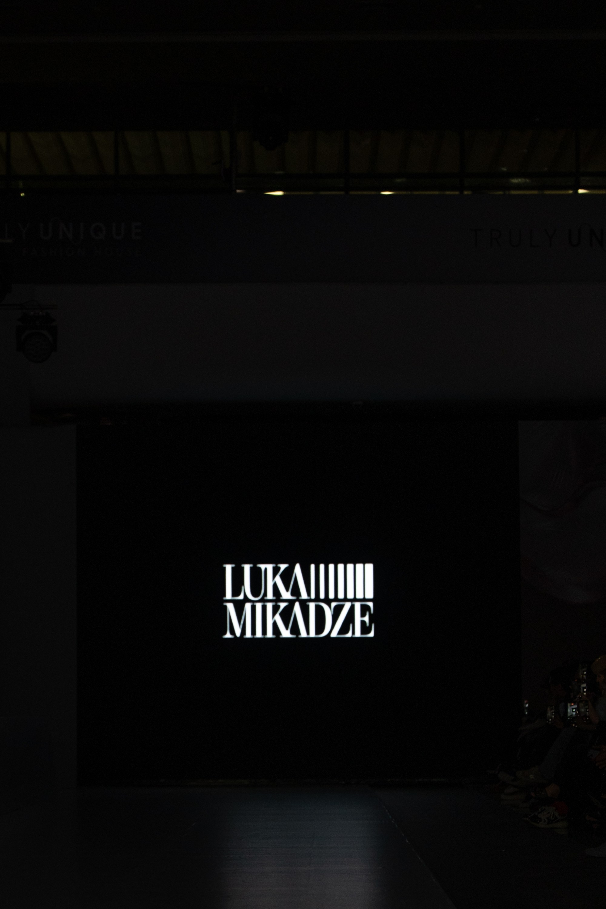Luka Mikadze. Сайт Алматинского НЮ АРТ, будуар и фэшн фотографа Дениса Карпенко