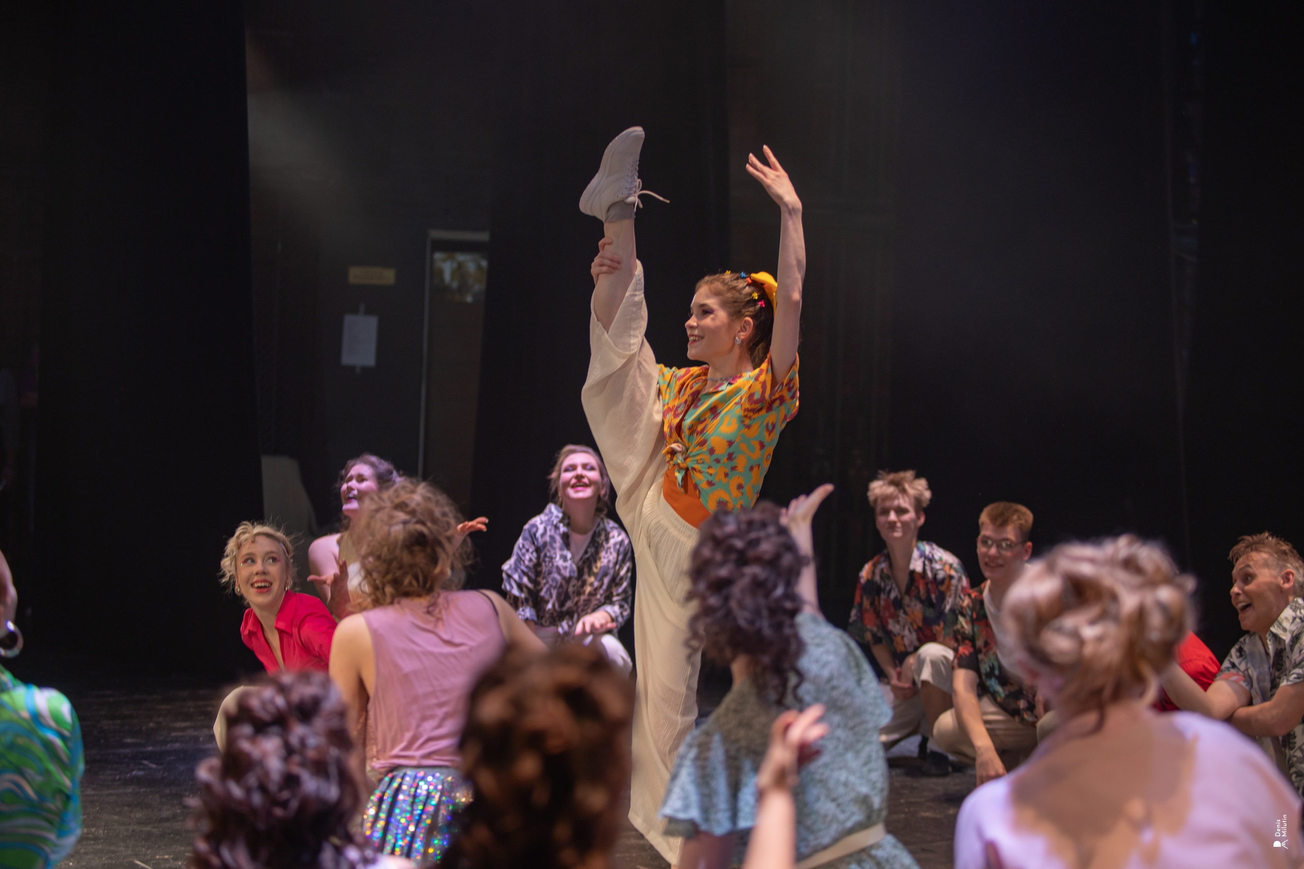 Онежская маска https://denismilutin.wfolio.pro/disk/onezhskaya-maska-petrozavodsk-28zxjw. Портретный фотограф Денис Милютин