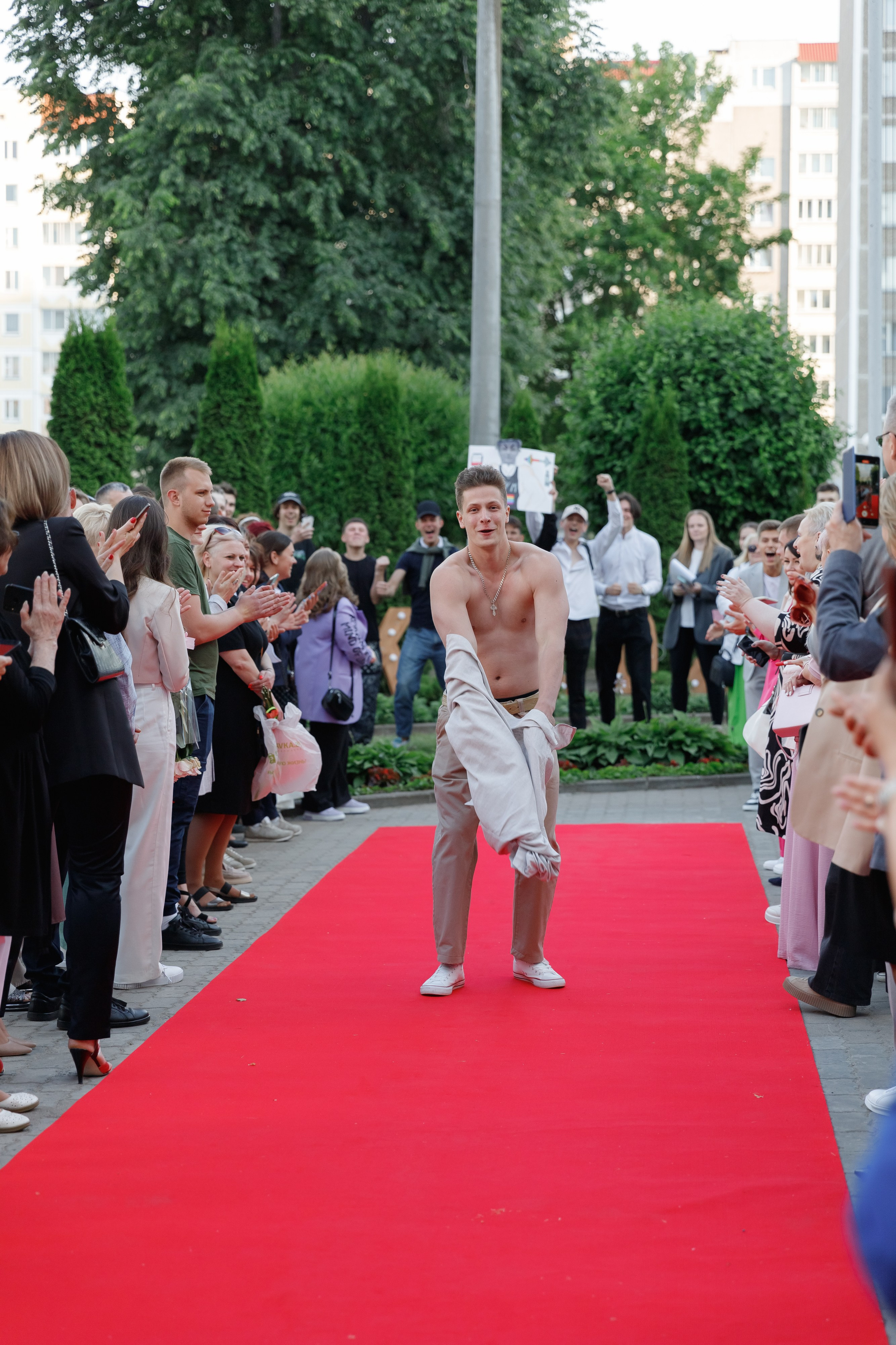 Школьный выпускной 2023 год в Минске. Свадебный фотограф в Минске/Беларуси Сергей Спиридонов