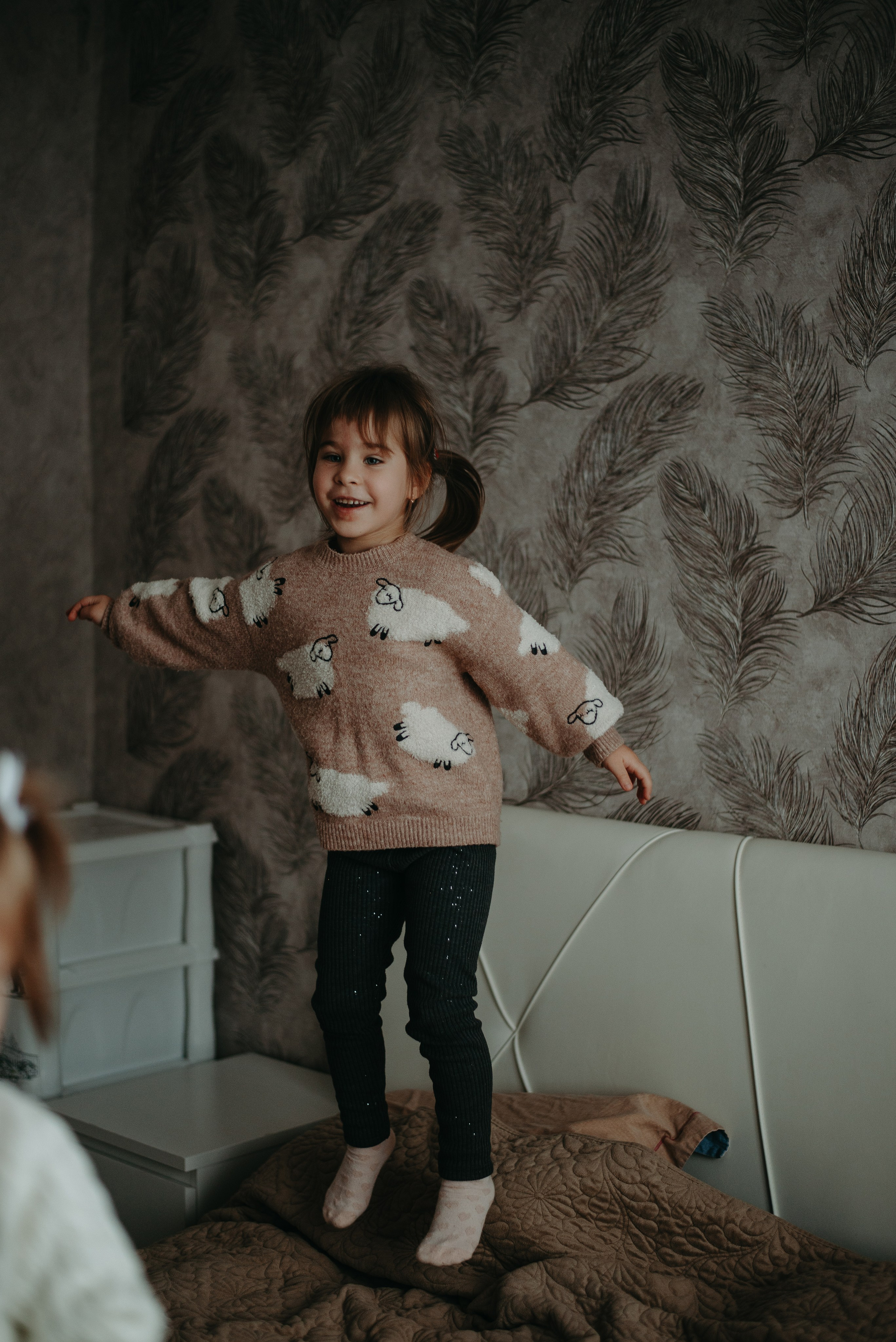 Ира, Вика и Софа. Ирина Метелица фотограф на Шикотане