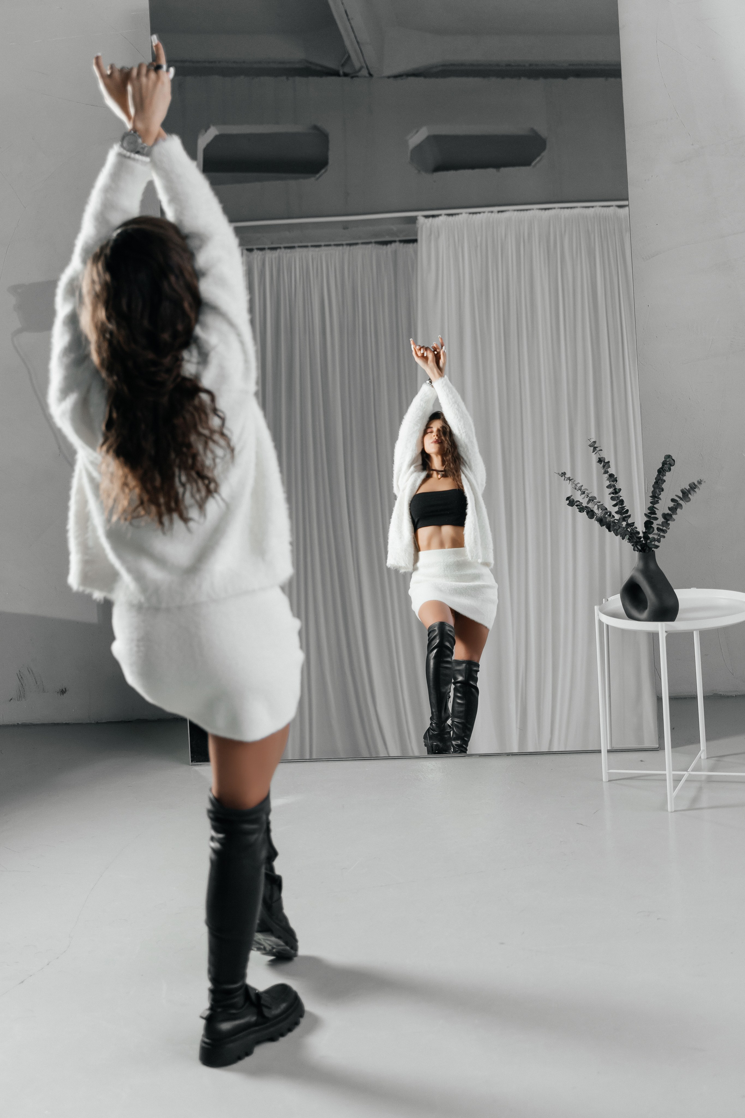 Съемки в интерьере студий. Виктория Алпеева — фотограф по любви