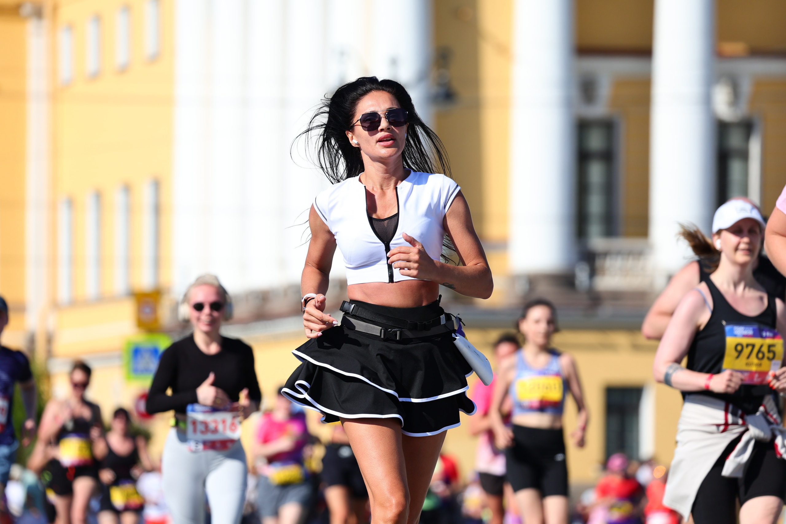 Полумарафон СПБ 2025. Спортивный фотограф в Санкт-Петербурге Илья Vacool