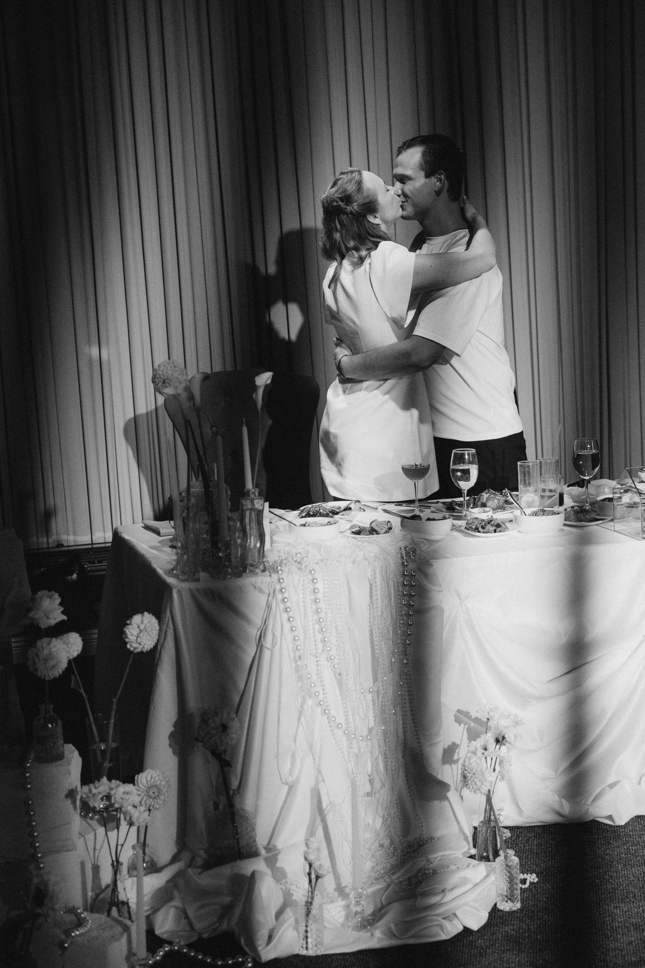 Напоминая о твоих поцелуях. Свадебный фотограф Таня Караисаева