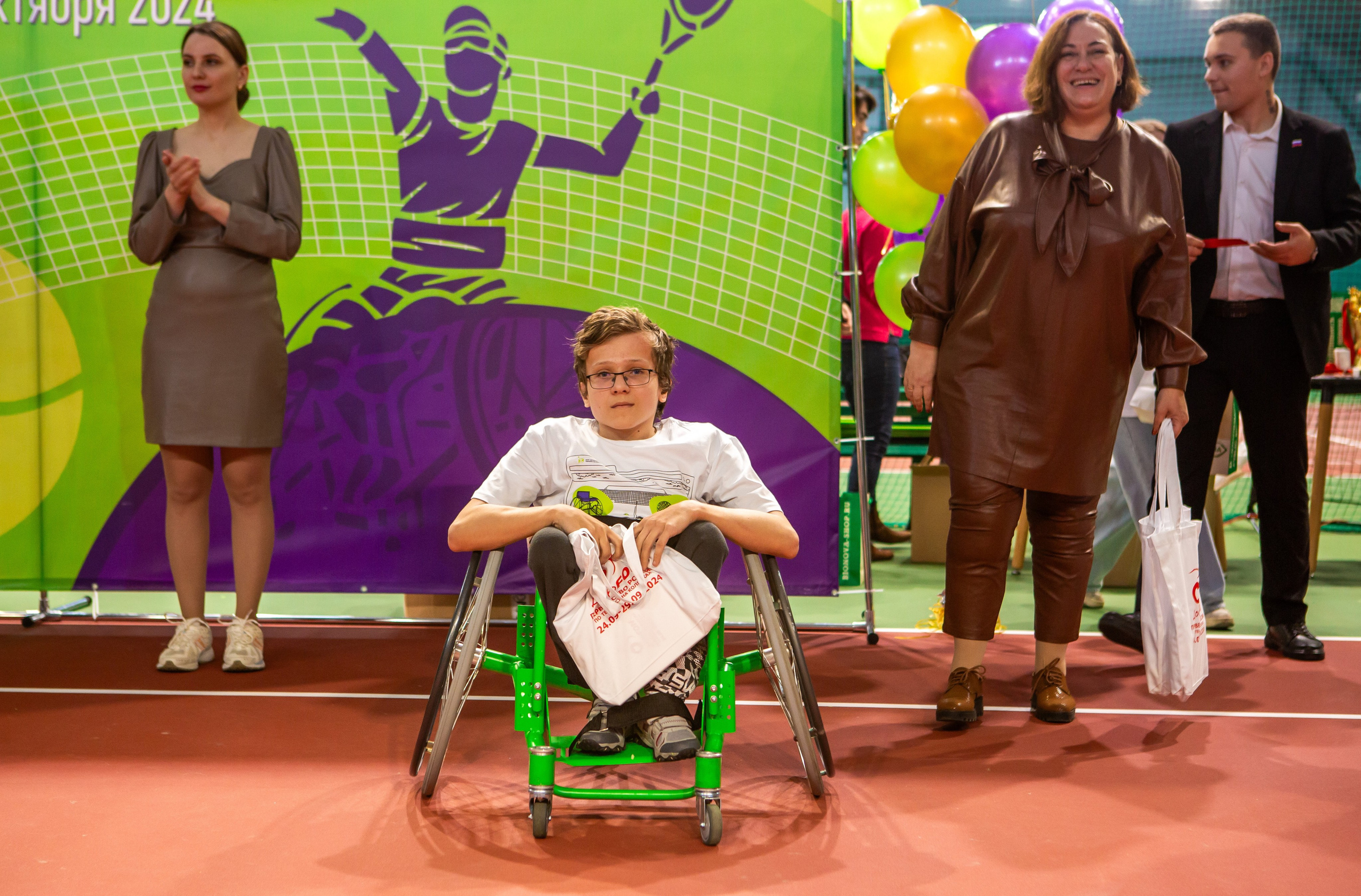 Турнир по теннису на колясках. Репортажный, семейный, свадебный, портретный фотограф