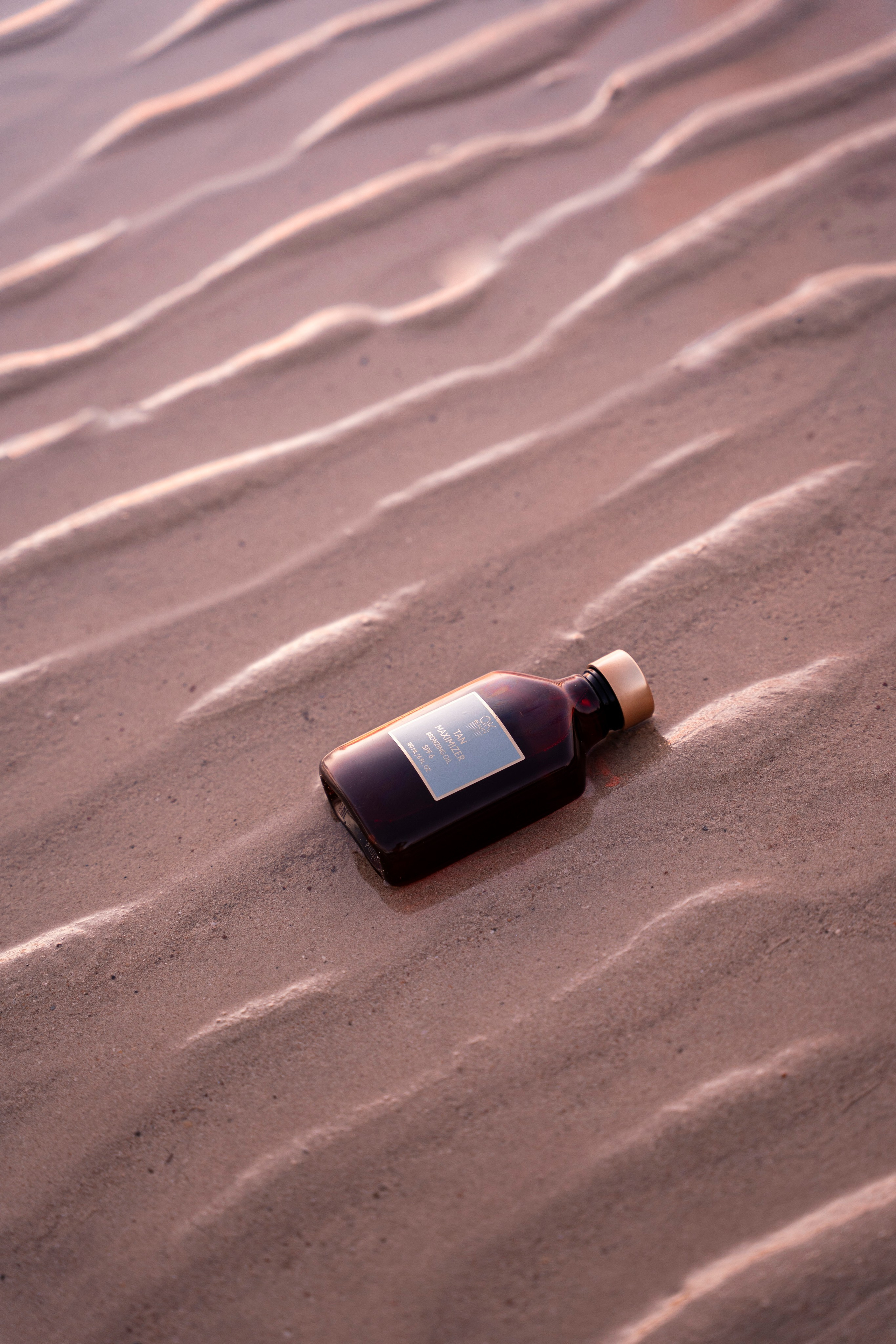 TAN SPF15. Brand designer | photographer | model