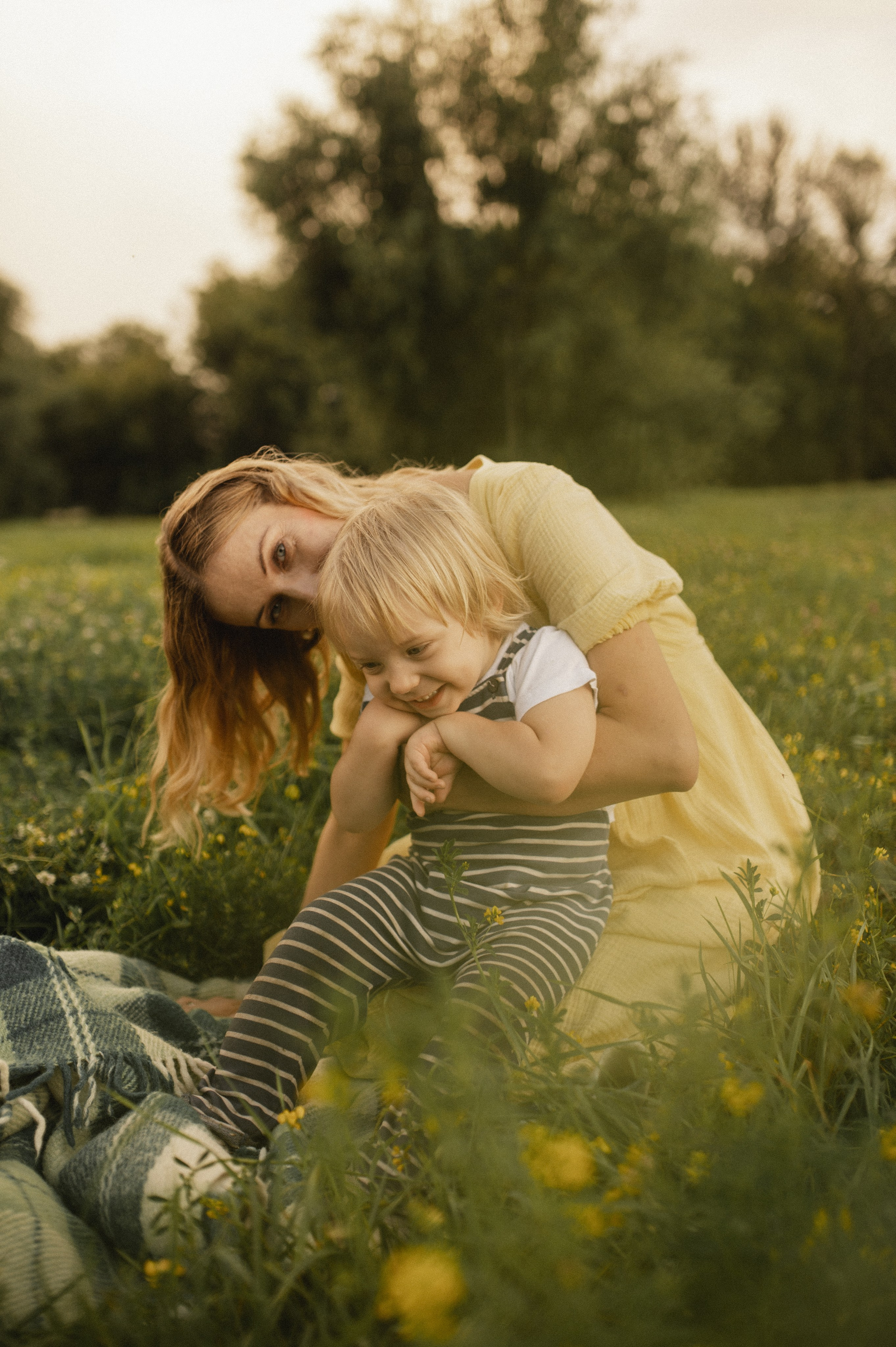 Фотосессия беременности мама и сын. Семейная фотосессия Бутово Москва фотограф Алина Морщагина