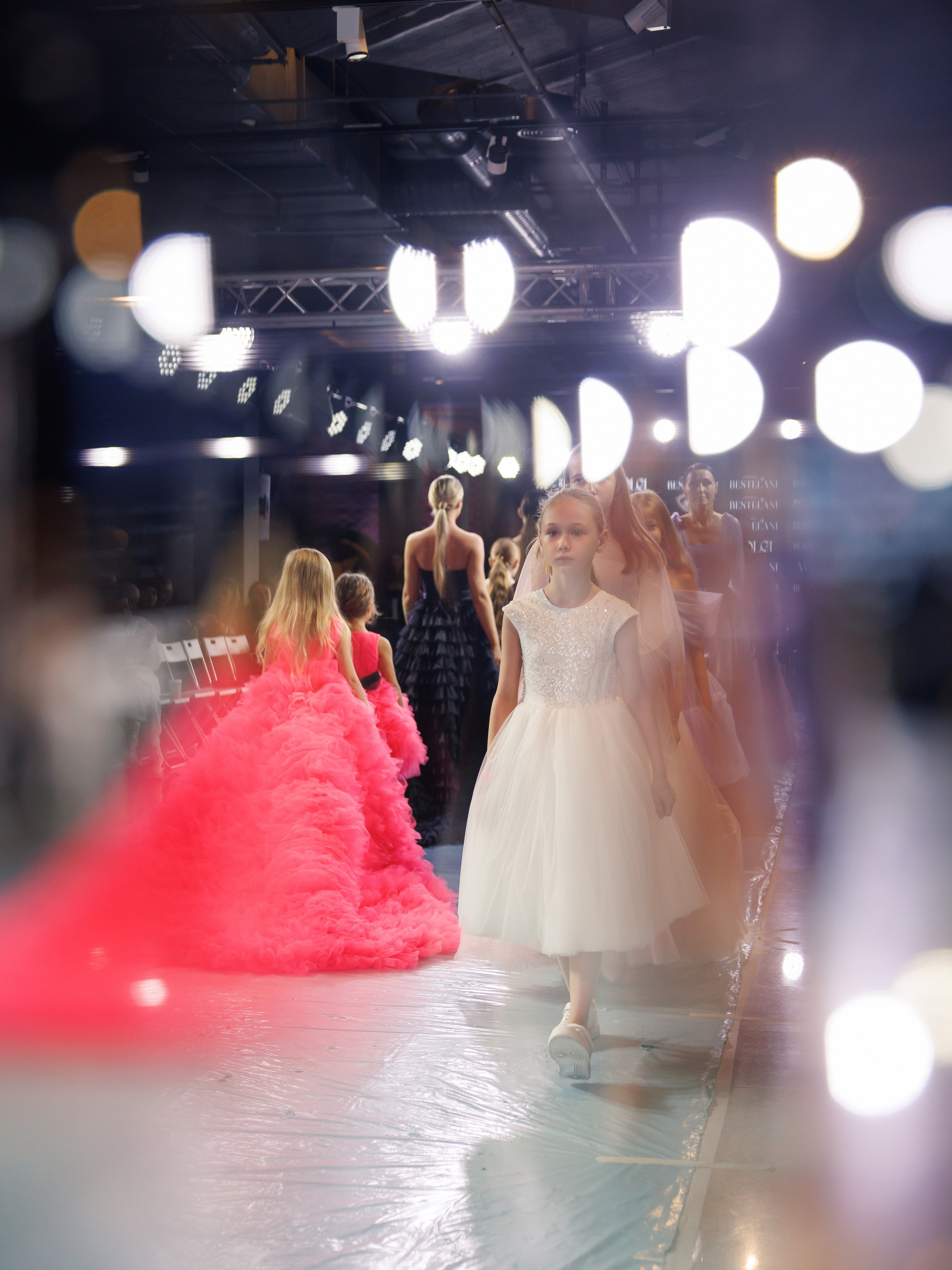 Volga Fashion Week. Профессиональный фотограф в Москве Захар Ишутин