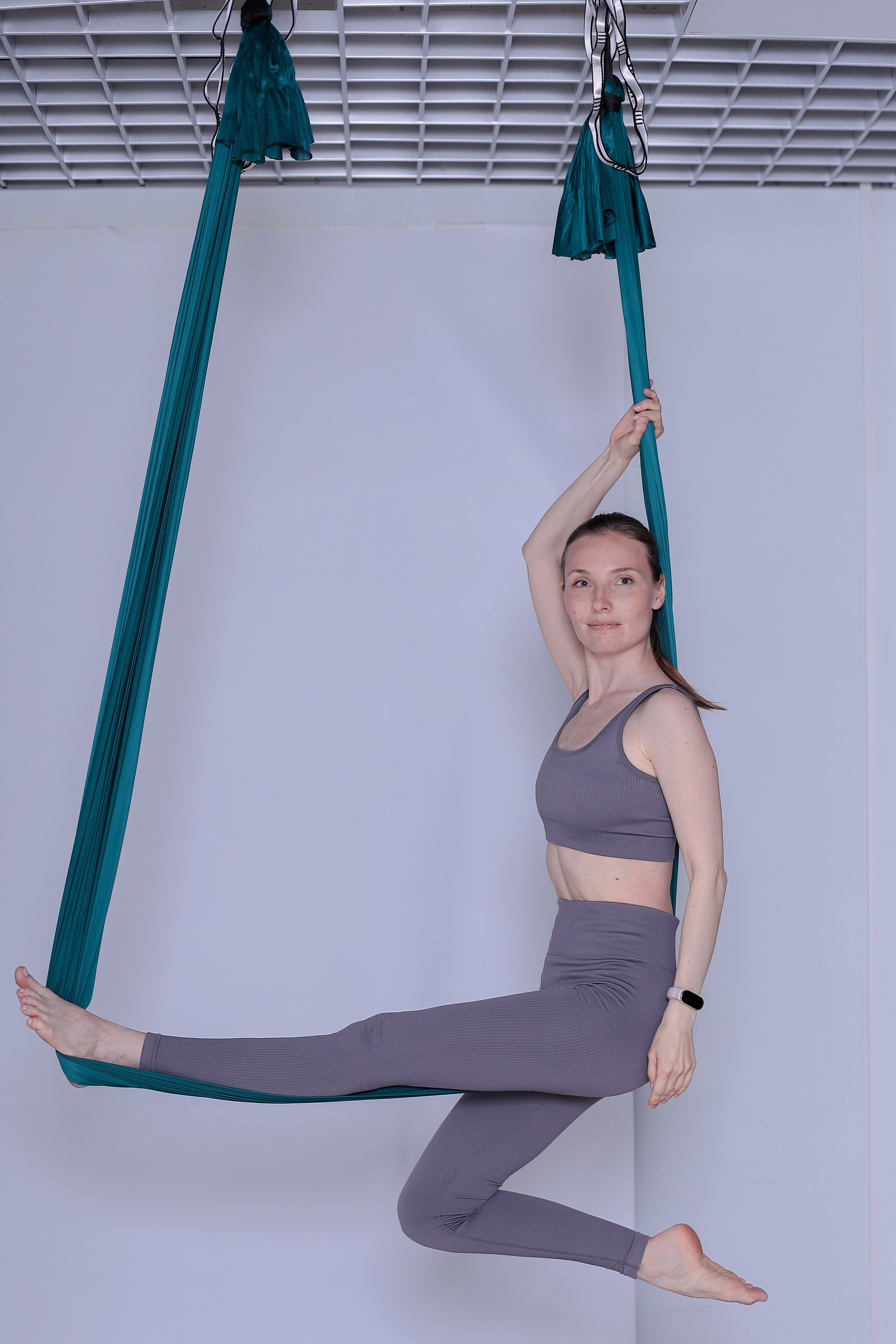 Арт-терапия + аэройога. Фотограф Надршина Лилия