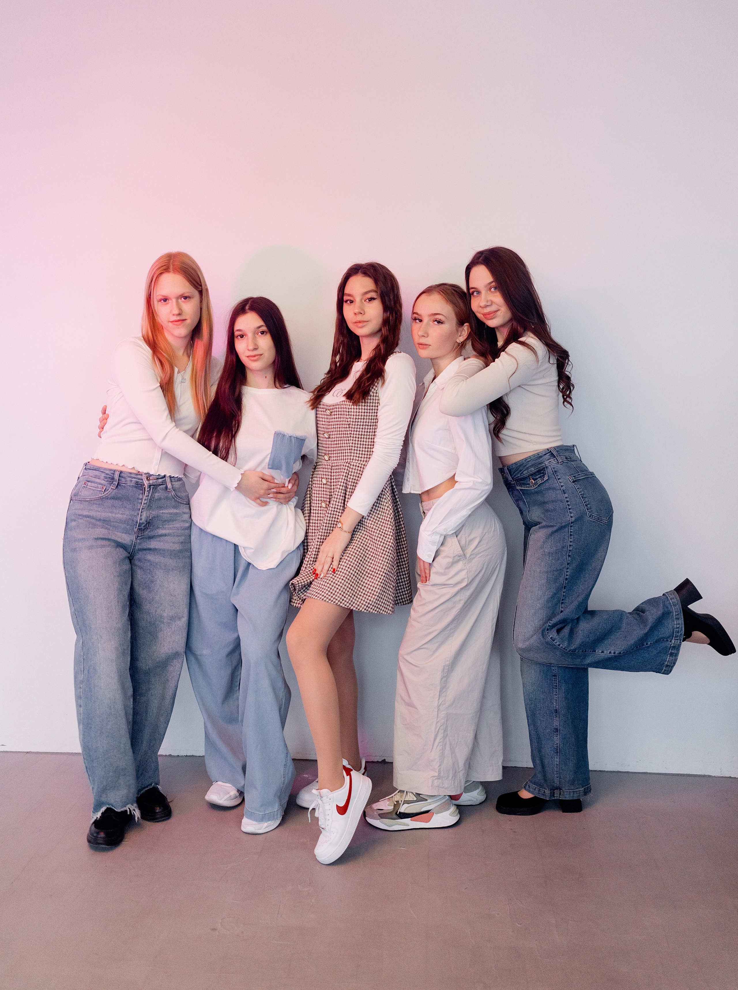 11 класс Студия. Фотограф Софья Володкина