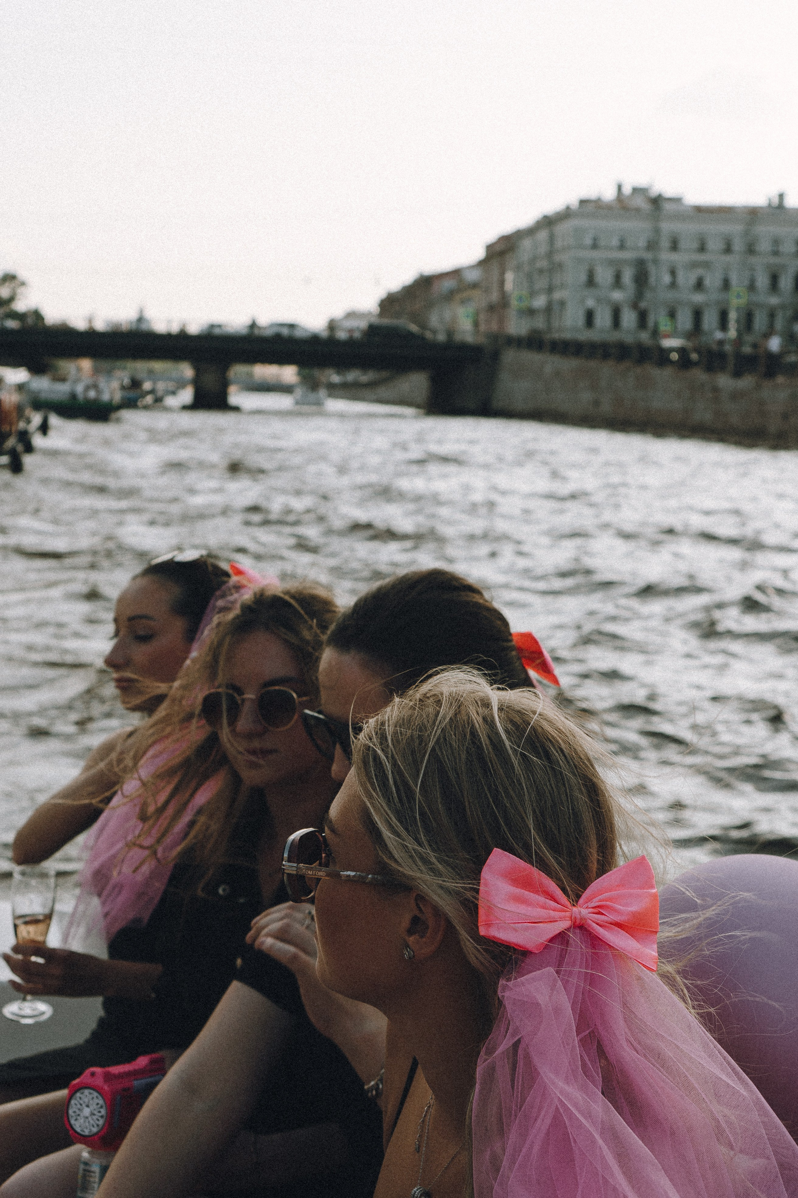 ДЕВИЧНИК НА КАТЕРЕ. Профессиональный фотограф, Санкт-Петербург — Виктория Богомолова