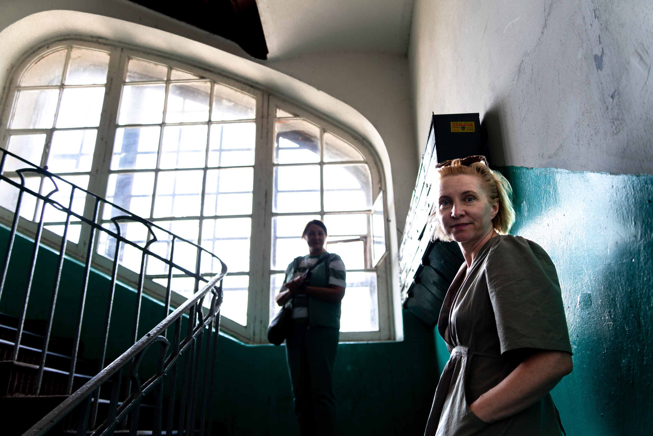 ПОРТРЕТЫ. ПОБУДЬ ЗДЕСЬ И ЦЕЛЕЕ БУДЕТ ЭТОТ МИР