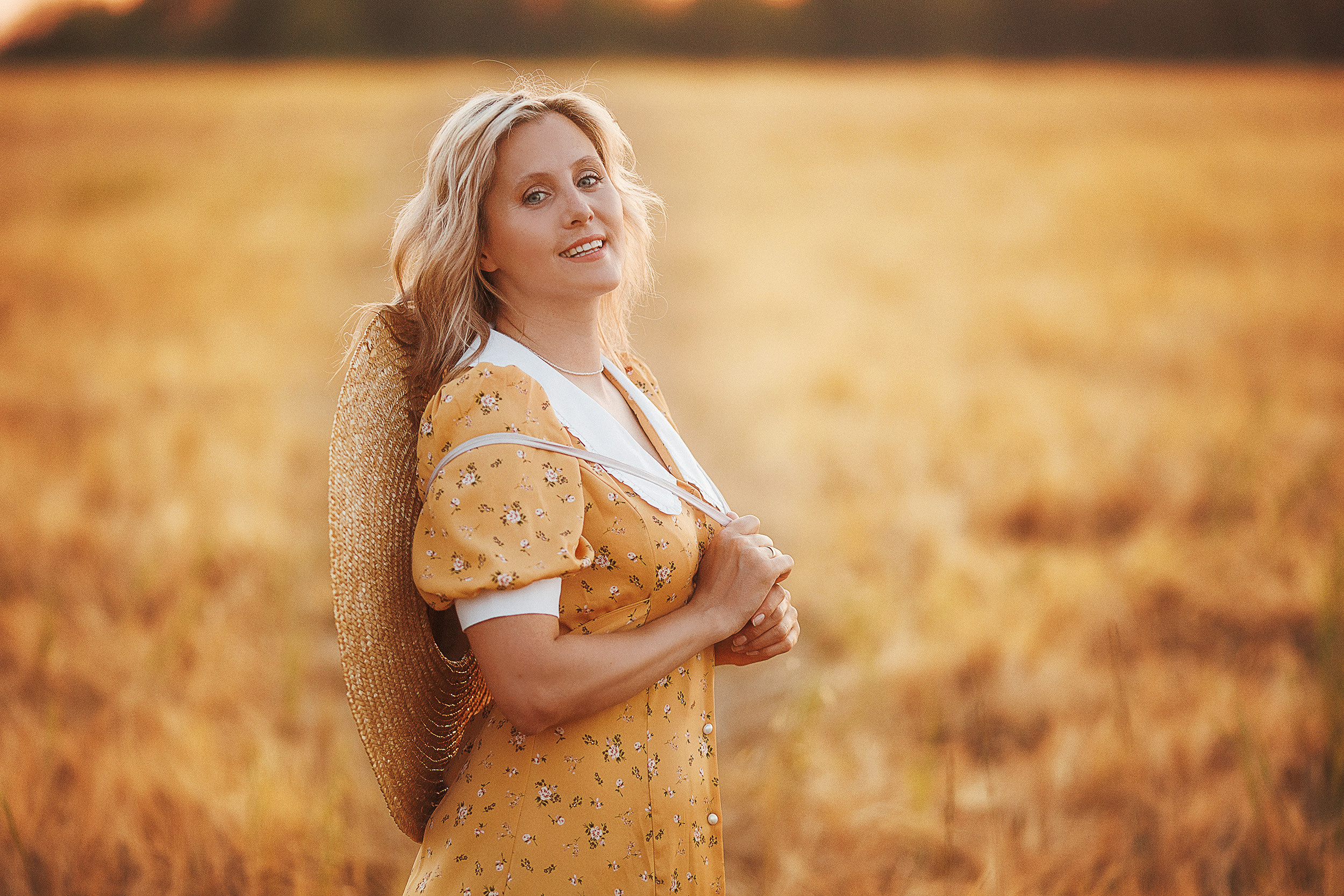 ♥. Семейный, свадебный и персональный фотограф в Вологде Виктория Долгопо