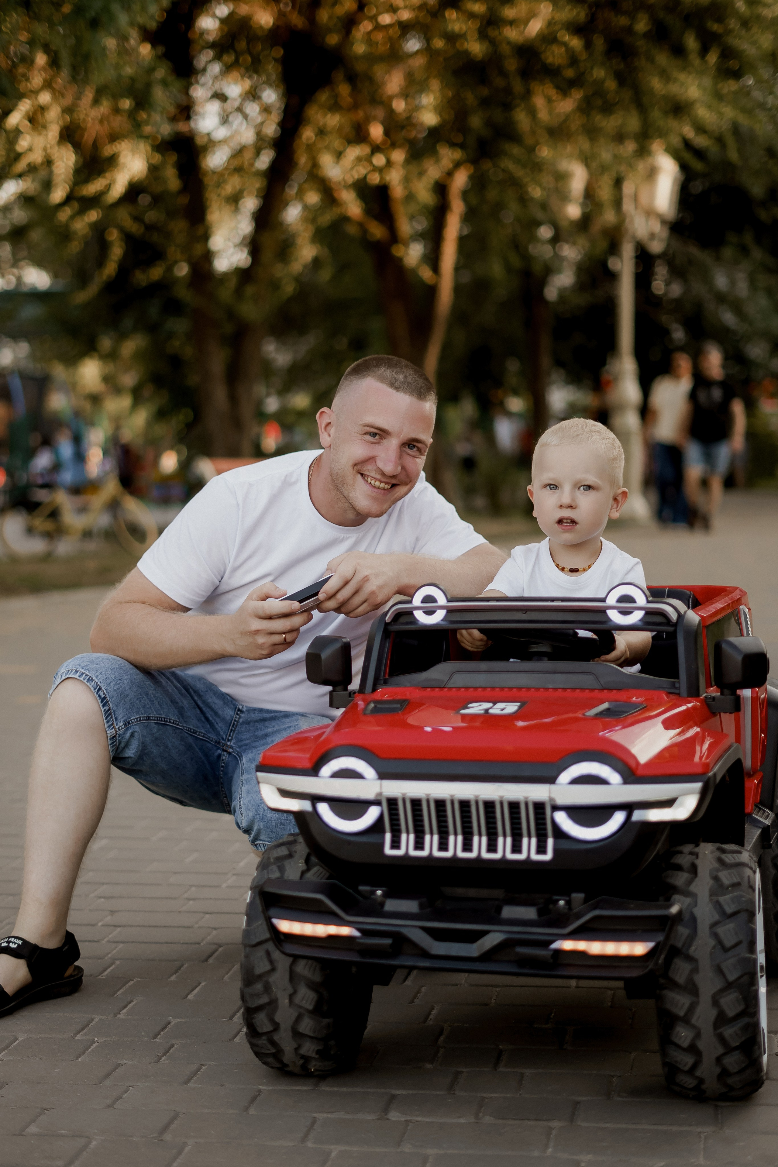 Вова Лена Миша. Фотограф Валерия Крахмалева