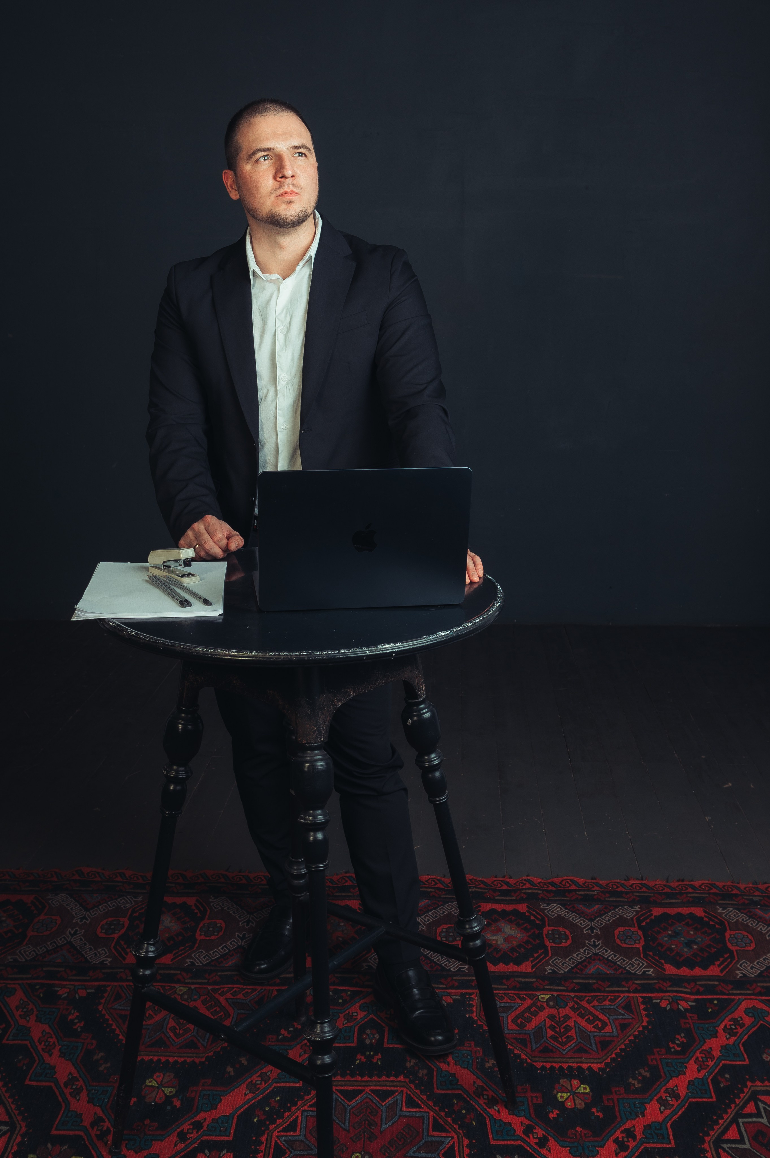 Никита Пустовалов — портретная съёмка. Иван Кубик — фотограф и видеограф