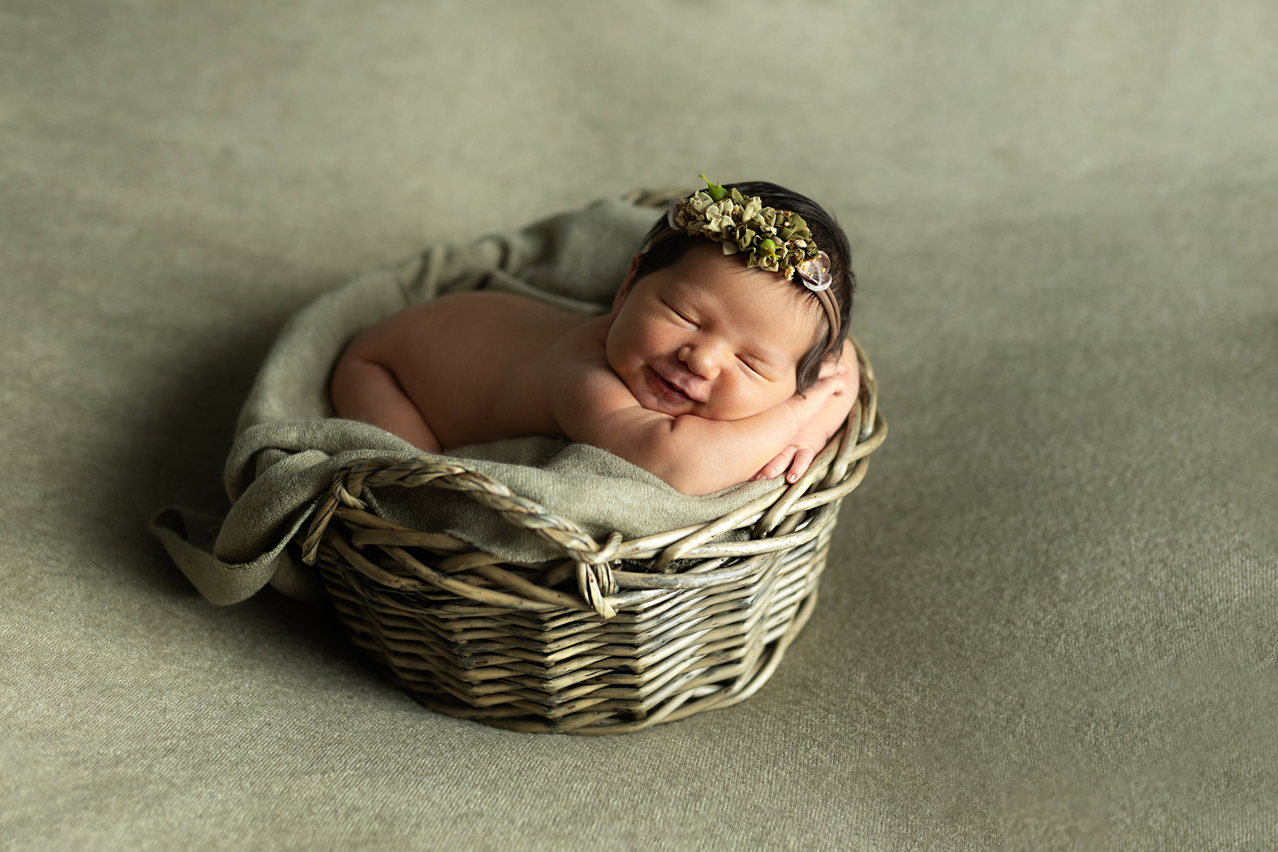 Маленькое счастье (7 дней). Съемка Таинств Крещения Венчания, детские и семейные съемки в Пензе