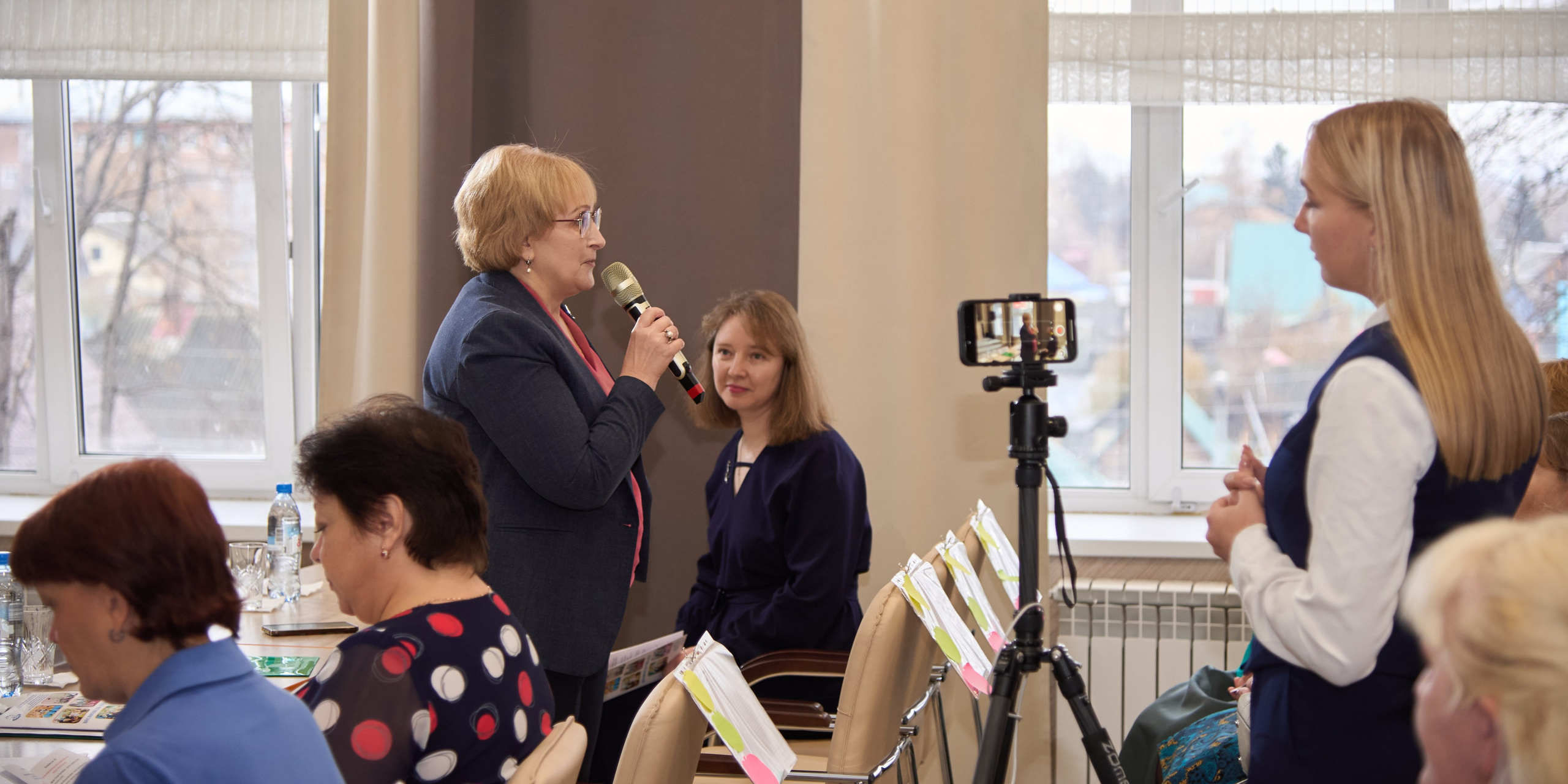 Воспитатель года 2025 в Ленинск-Кузнецком. [fXph] Фотограф Масликов Илья. Съёмка мероприятий в Ленинске-Кузнецком