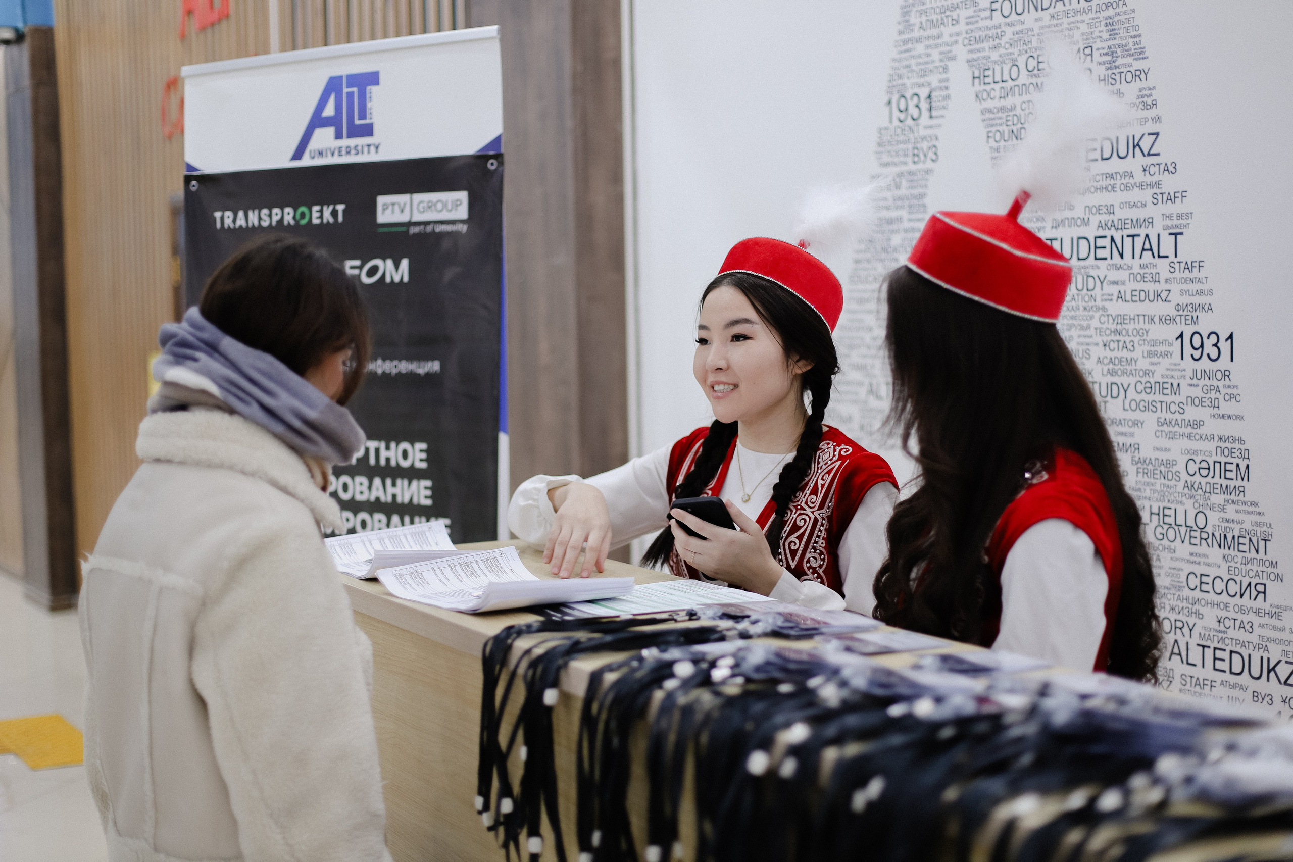 III Международная конференция. Фотограф в Алматы и Москве Даша Пушкина