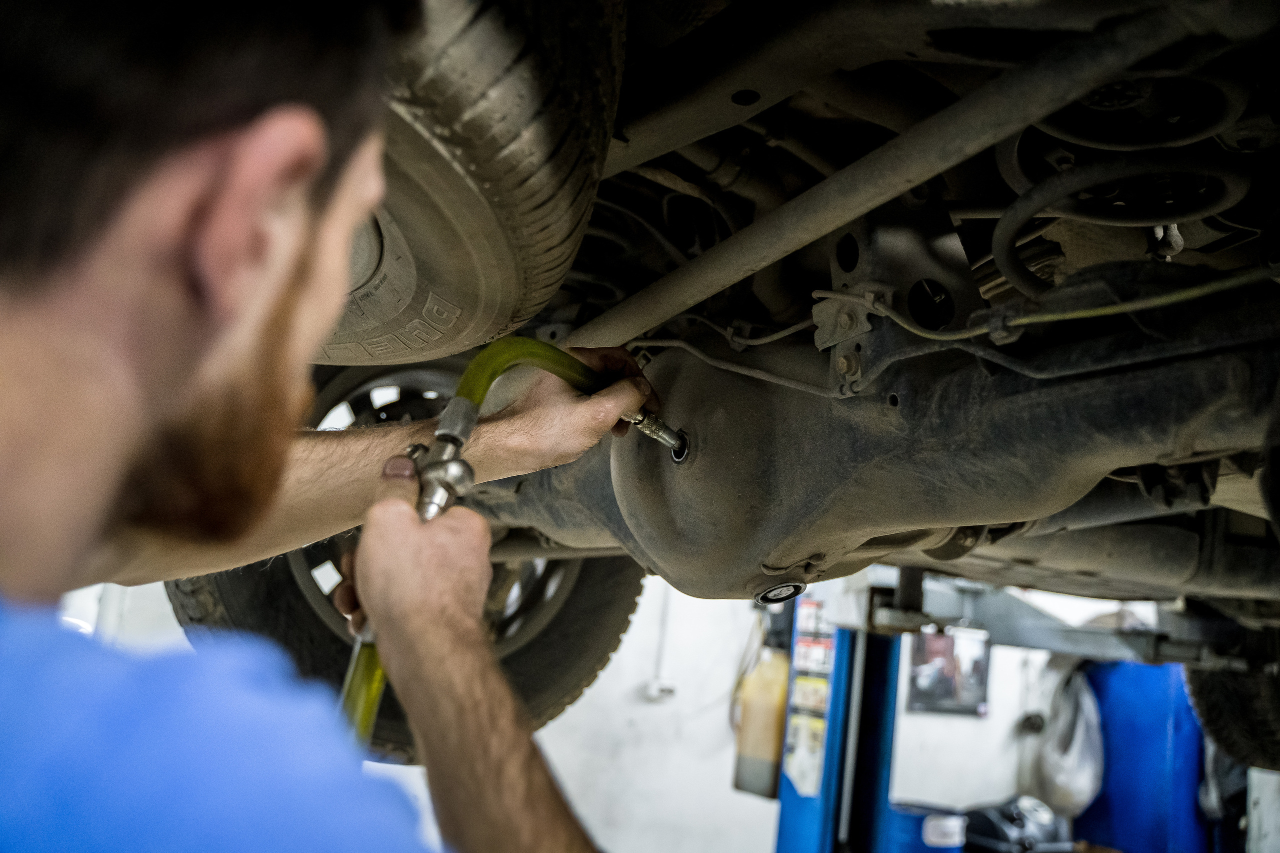 Слесарные работы. Автосервис БМП