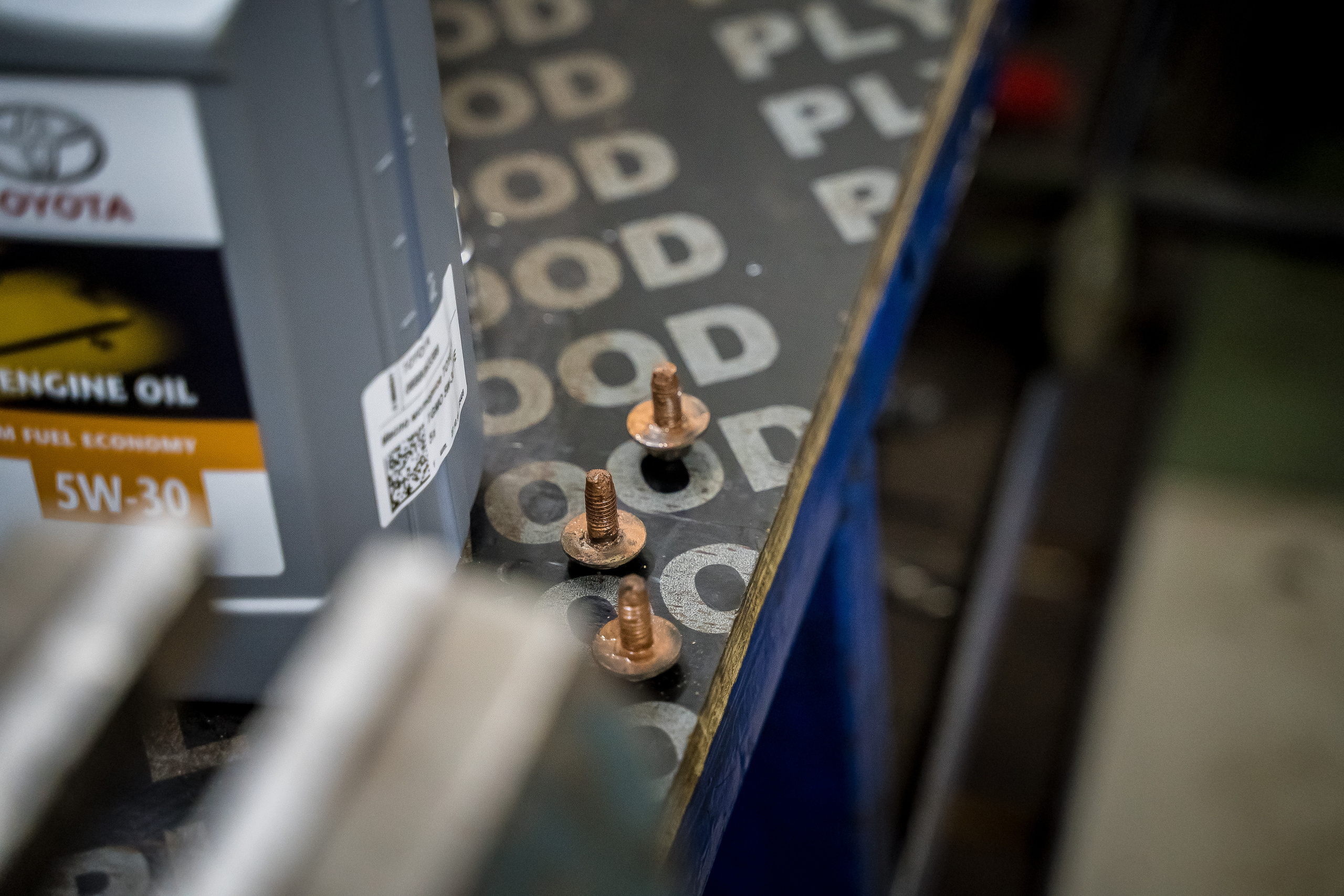 Слесарные работы. Автосервис БМП