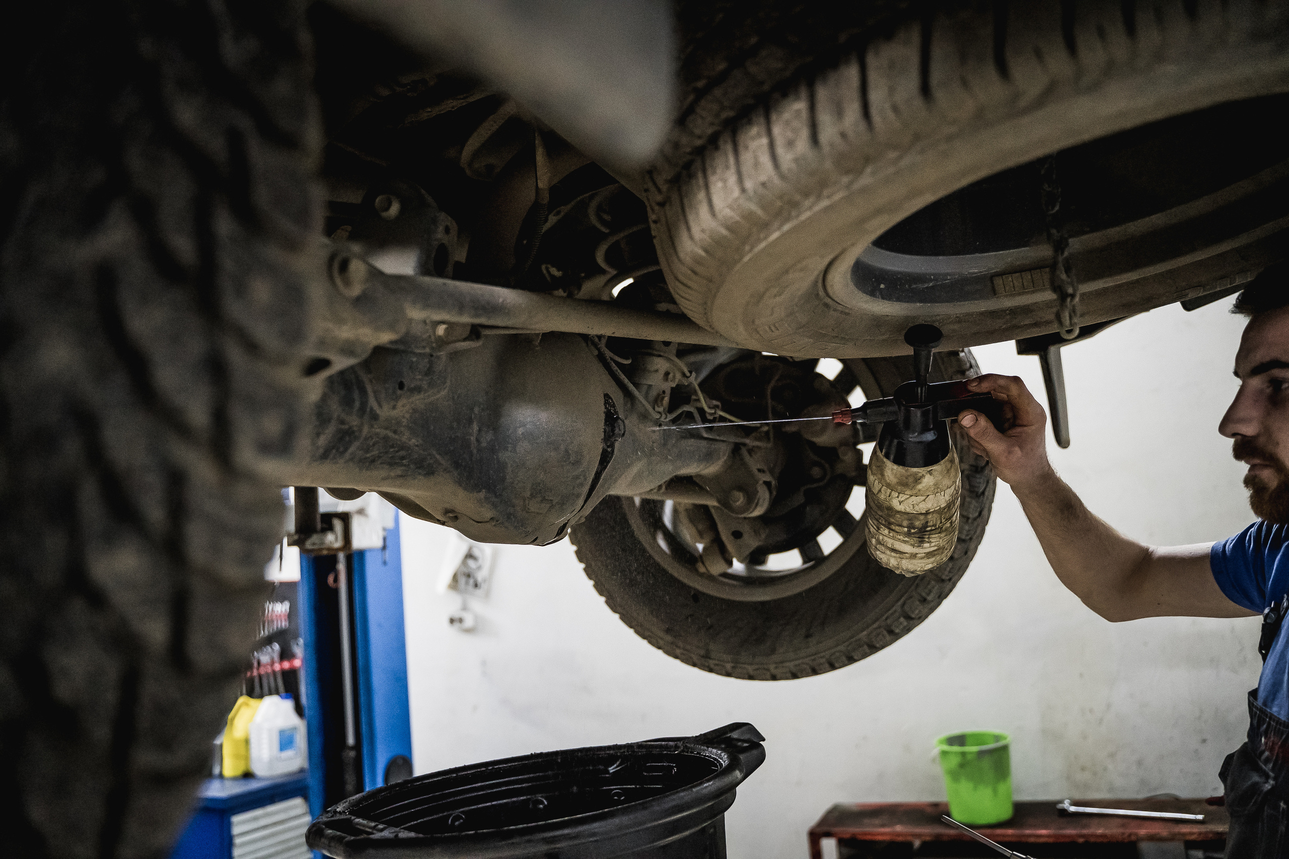 Слесарные работы. Автосервис БМП