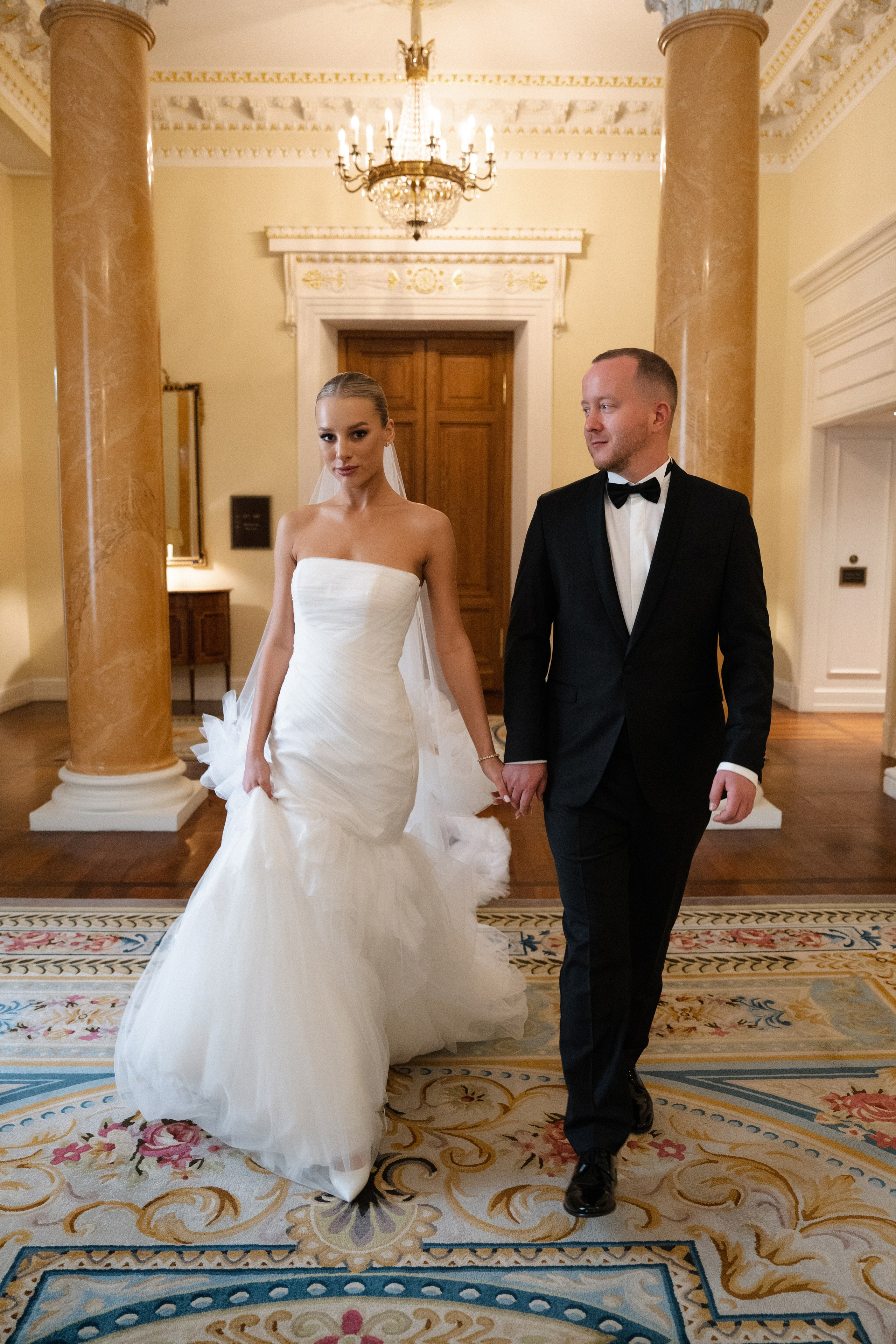 Анна Сергей. Камерная свадьба в Фосизонс в стиле неоклассика. Свадебный фотограф организатор в Санкт-Петербурге Ассоль Опарина