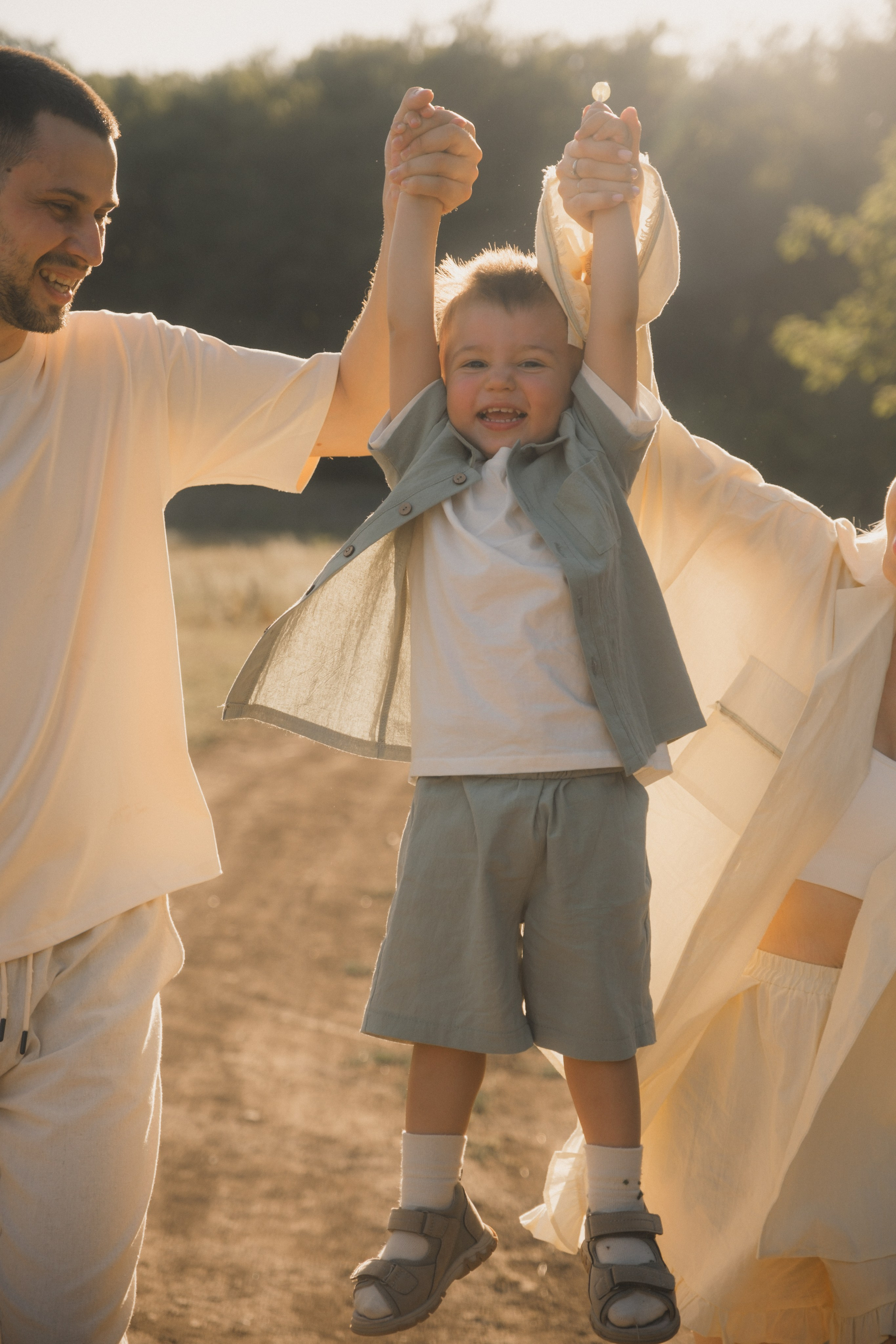 Вика, Дима и Мирон. Свадебный и семейный фотограф в Волгограде