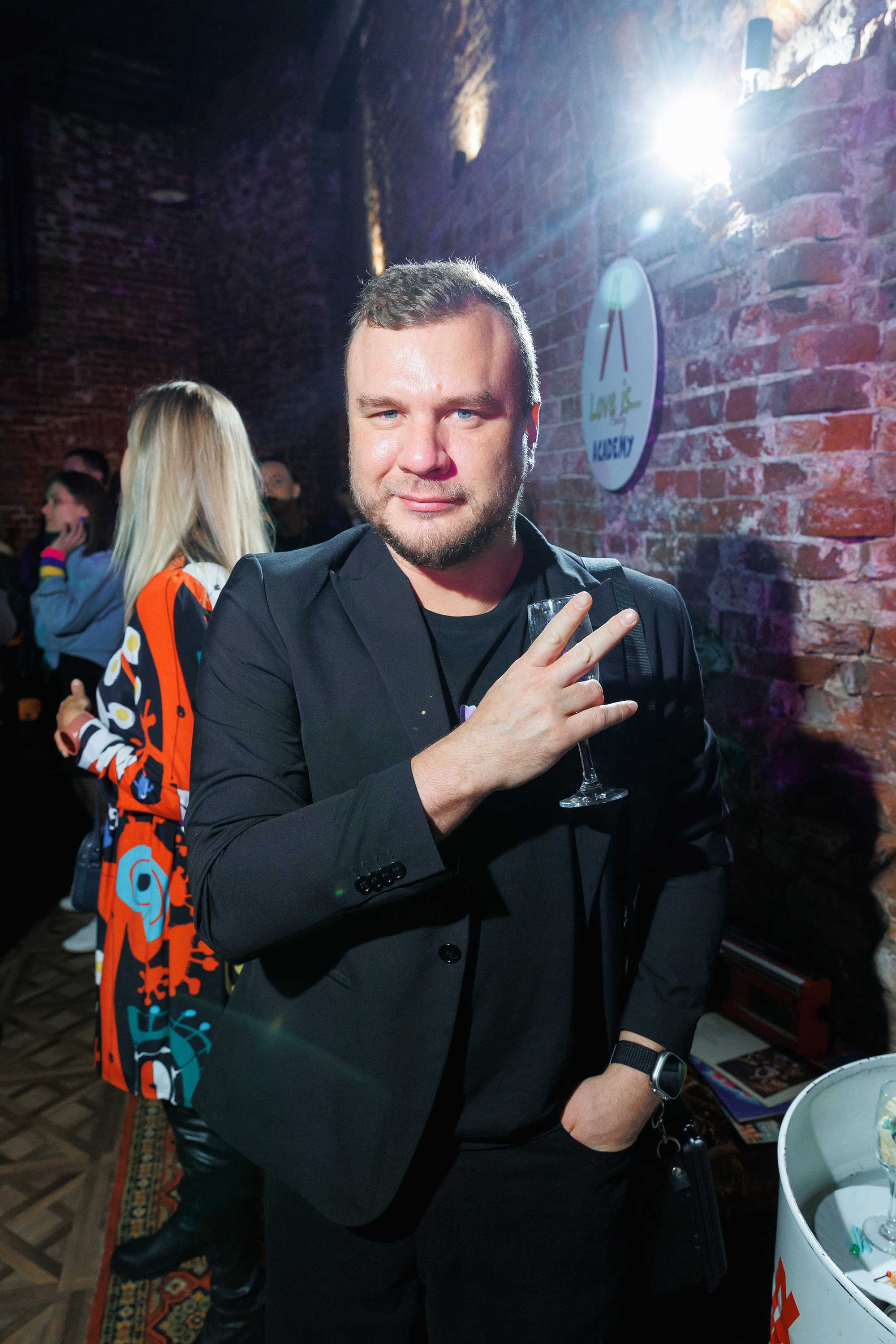 Вечеринка в стиле 90-х. Свадебный фотограф в Нижнем Новгороде и Москве Сергей Воробьев