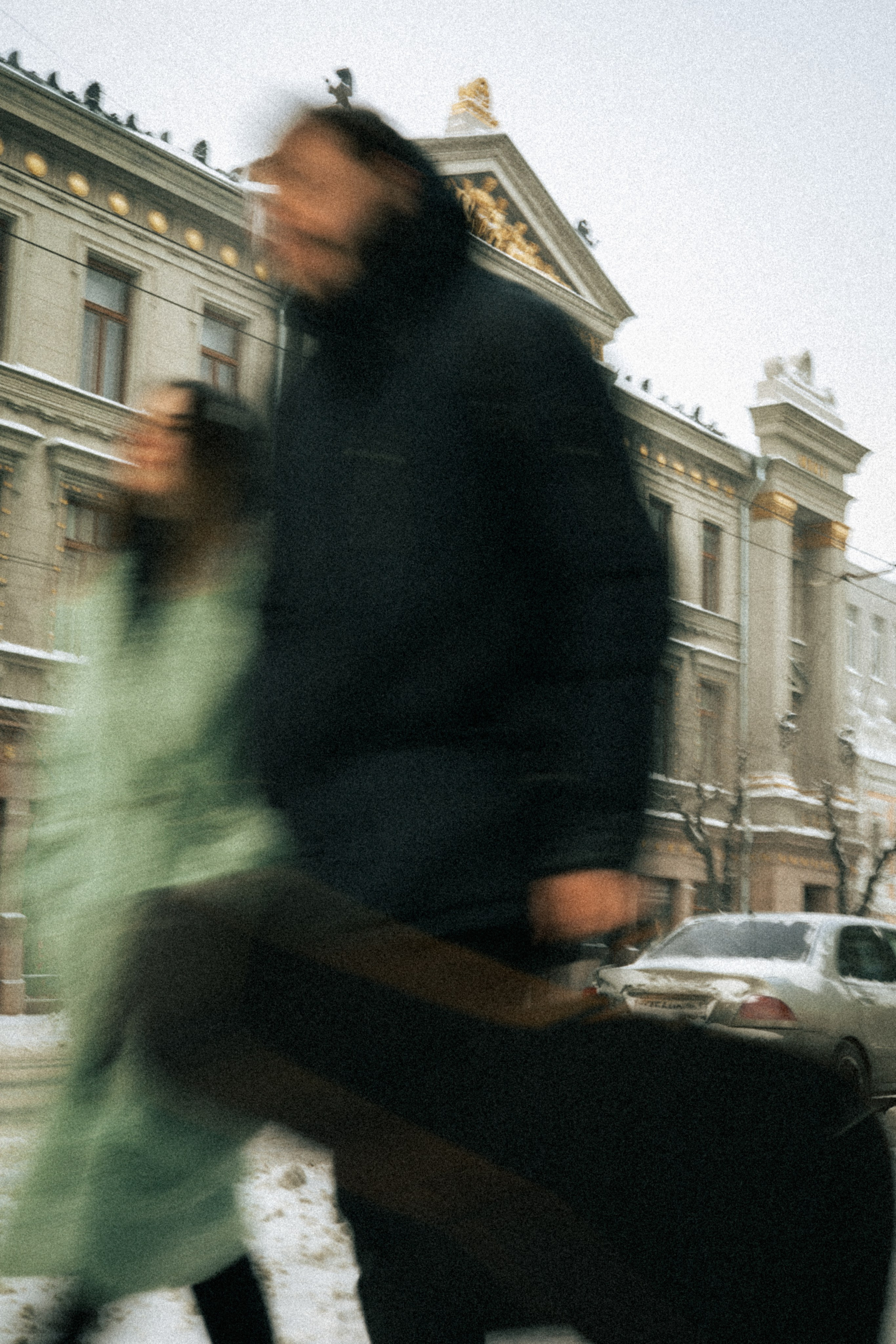 Твоя нагота всегда по погоде, надень и носи её ©Базар