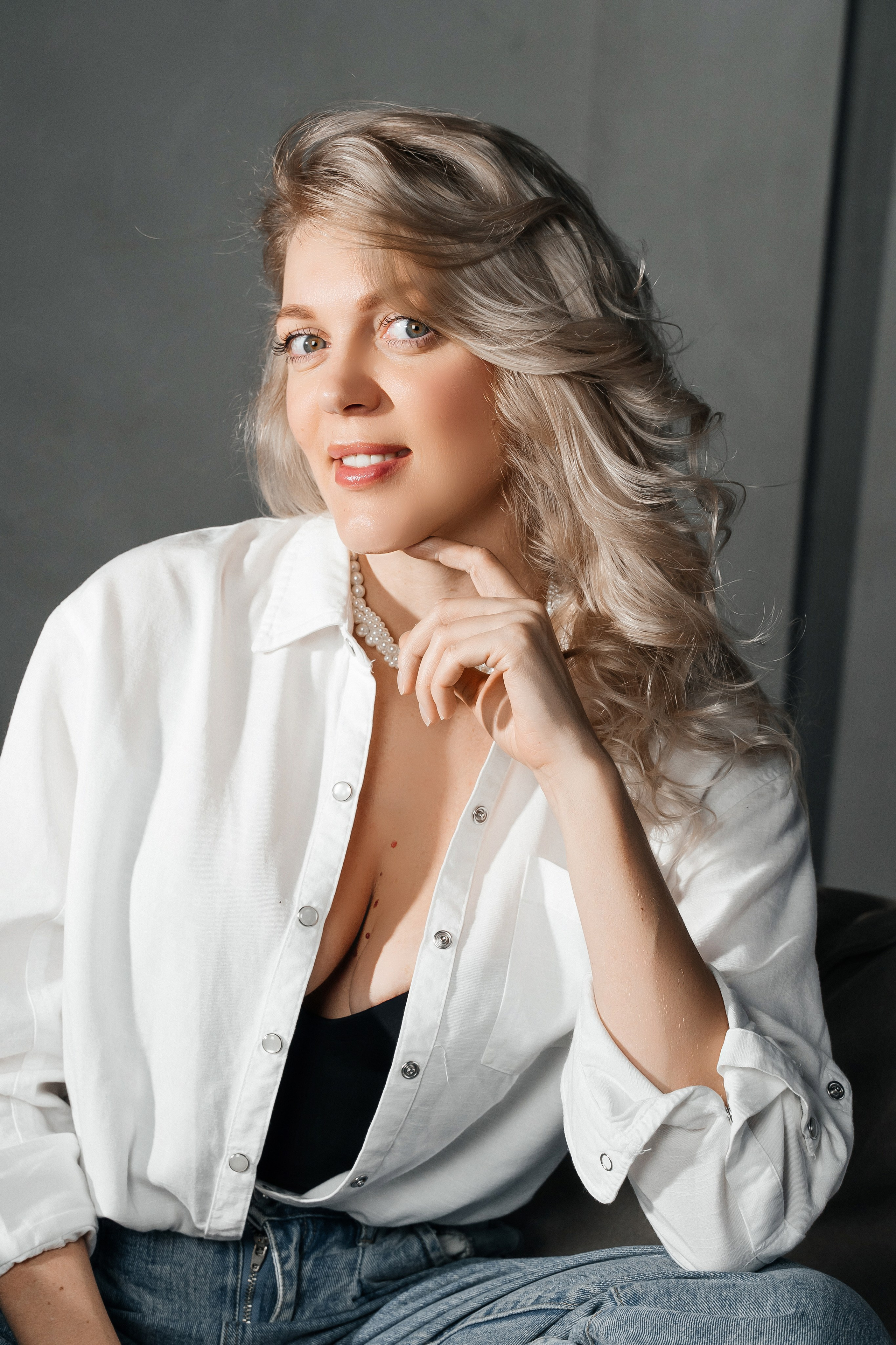 Съемки в интерьере студий. Виктория Алпеева — фотограф по любви