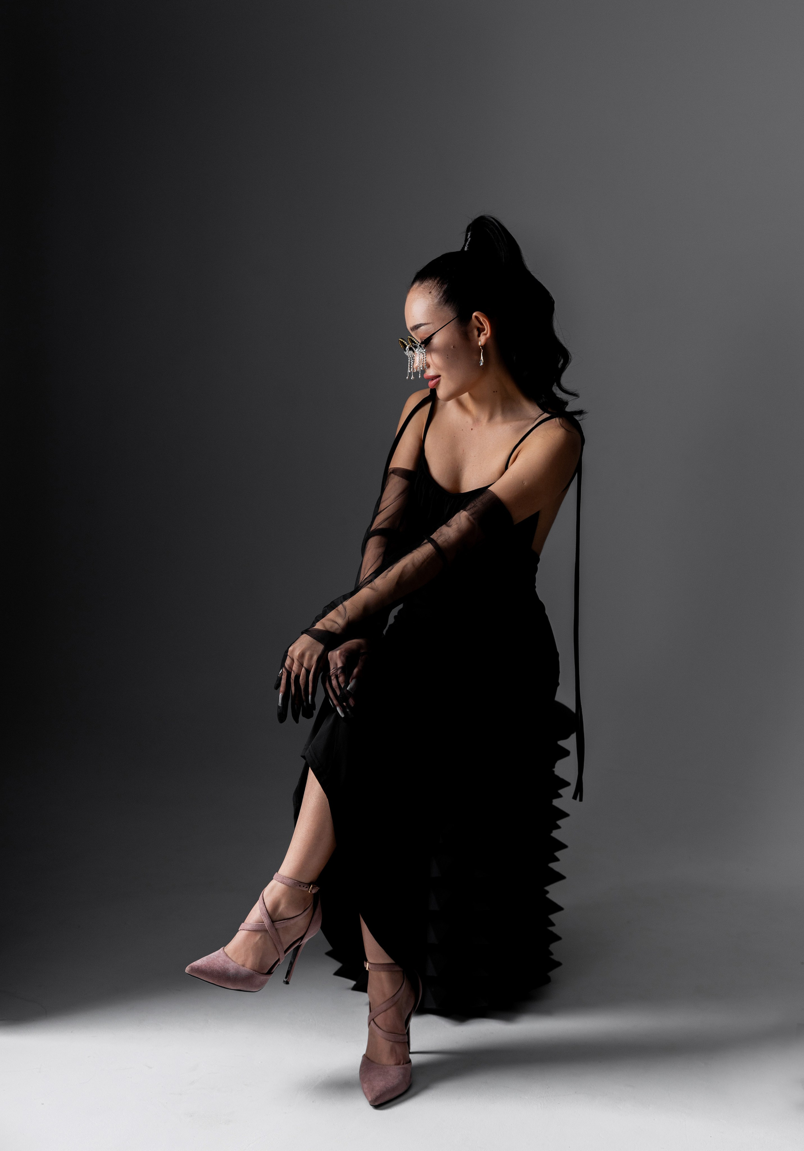 Алма в студии SKY