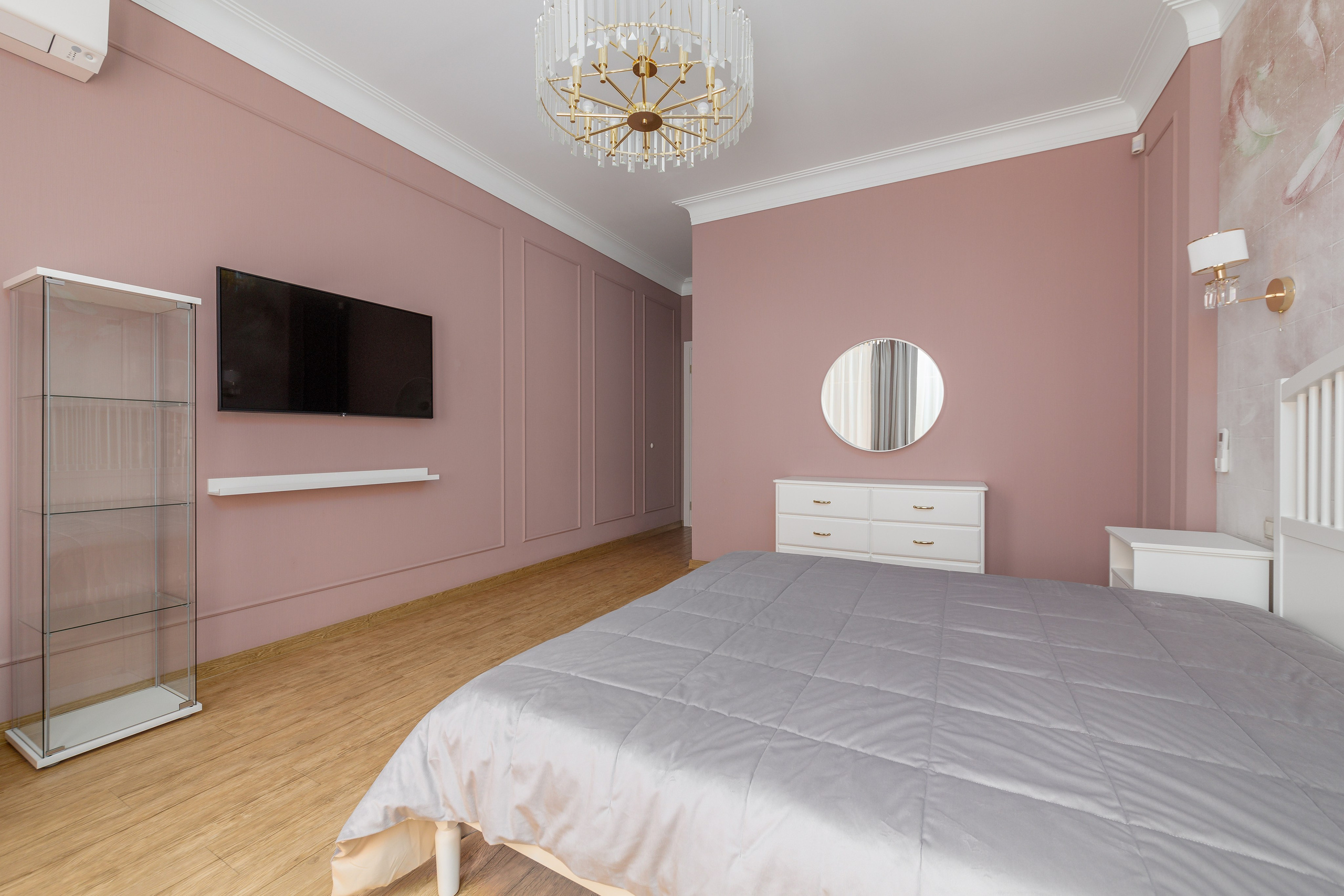 Трёхкомнатная квартира, Морской пр-кт