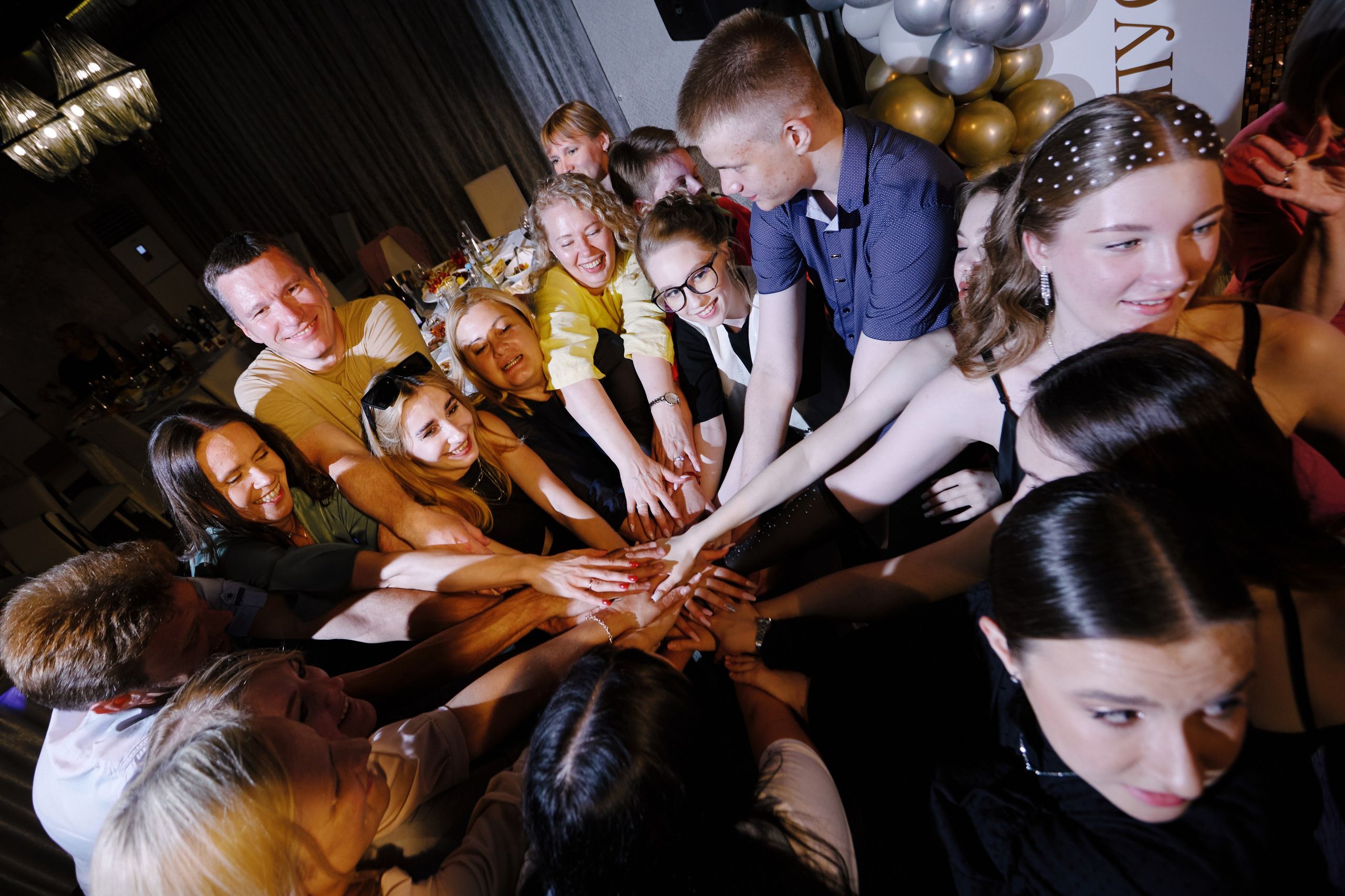 Выпускной 11кл. Портретный и свадебный фотограф в Екатеринбурге Владимир ЛузинЛузин