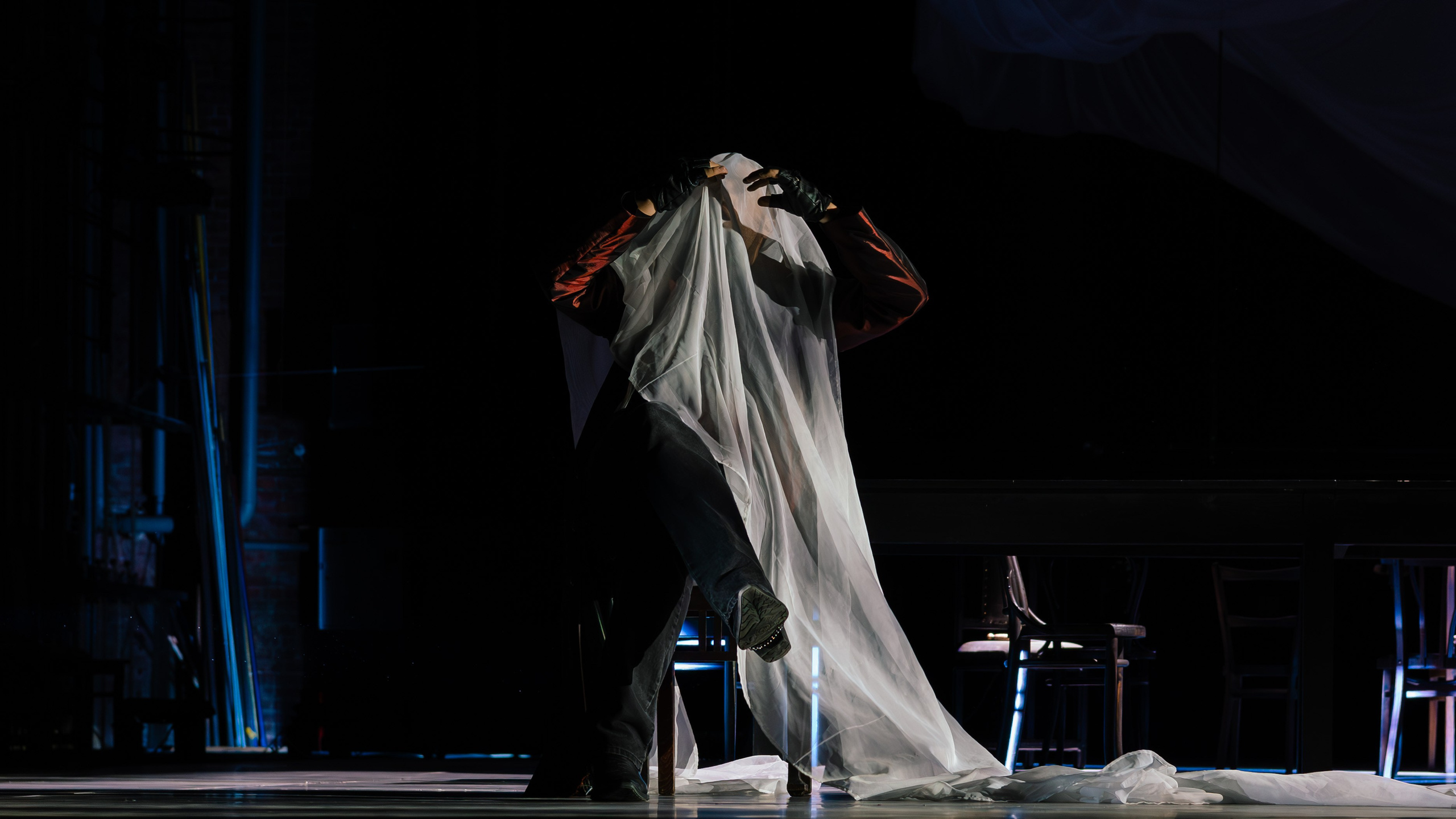 Театр Юного Зрителя «Маленькие трагедии». Фотограф Марк Файзулин