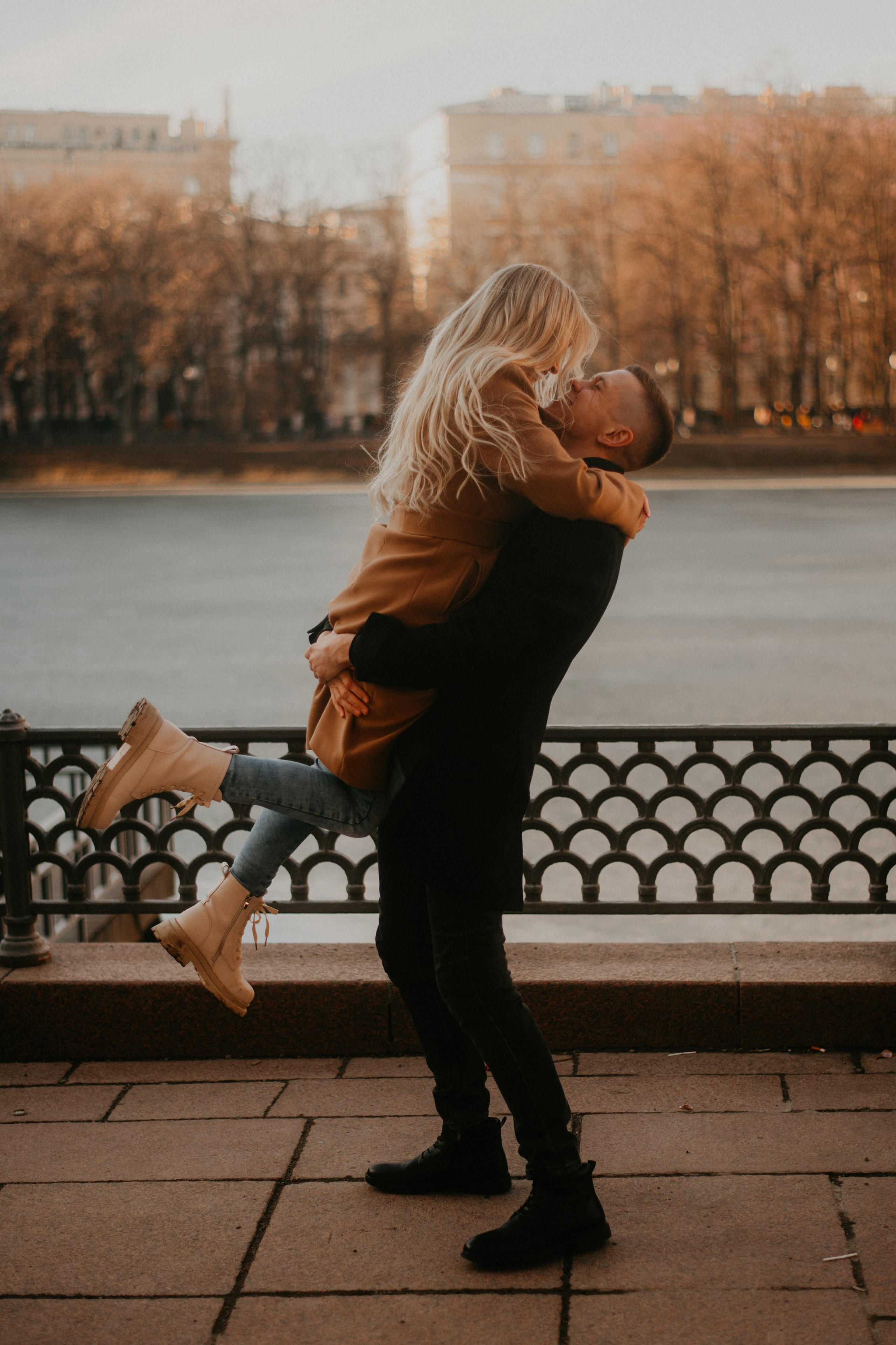 Любовь на Патриарших прудах