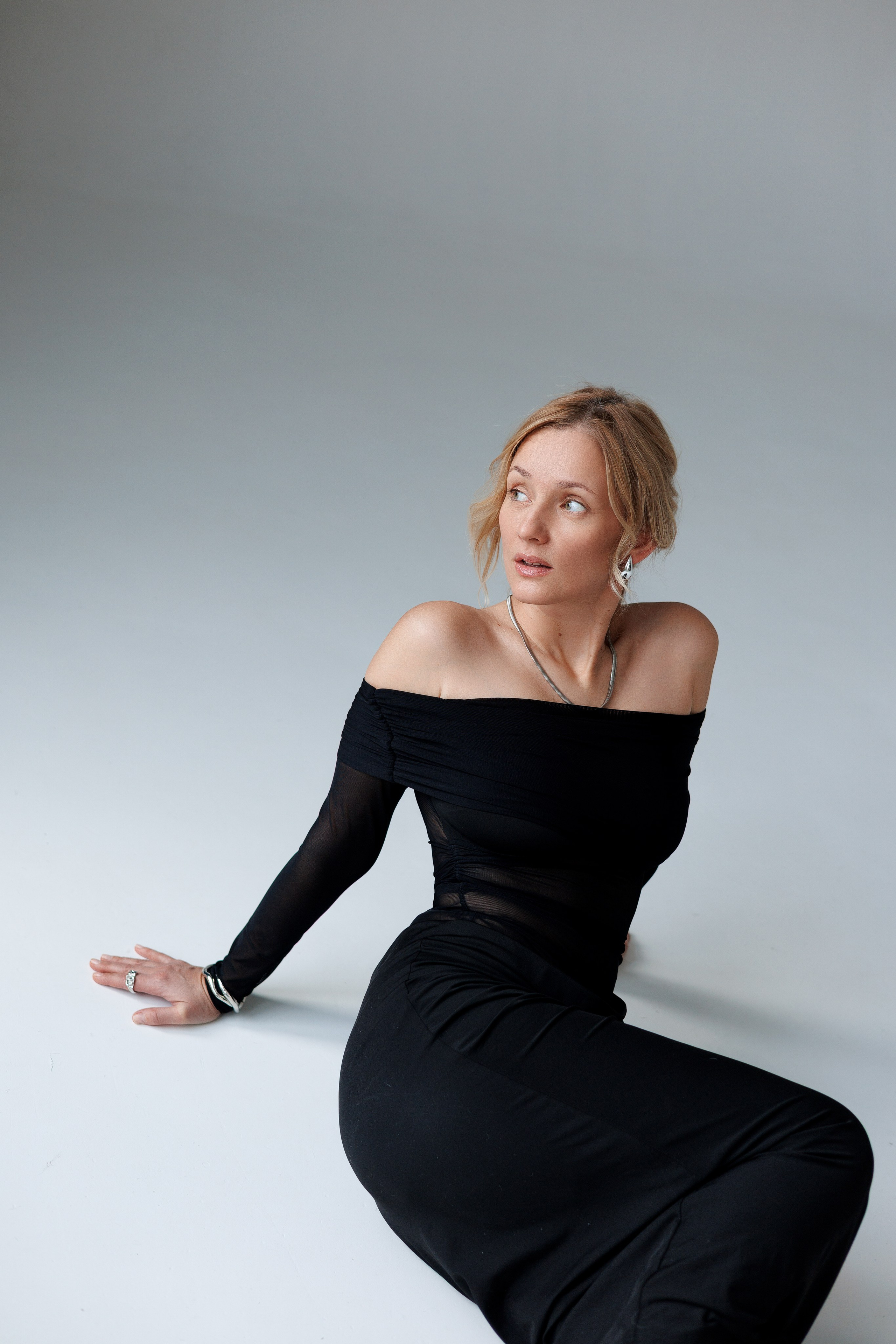 Женский портрет в студии. Фотограф Минск