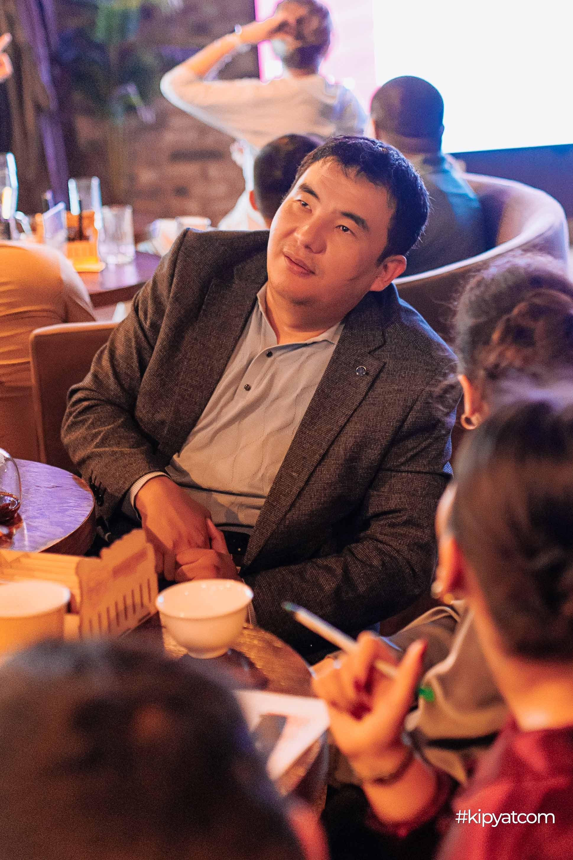 Эйнштейн Party