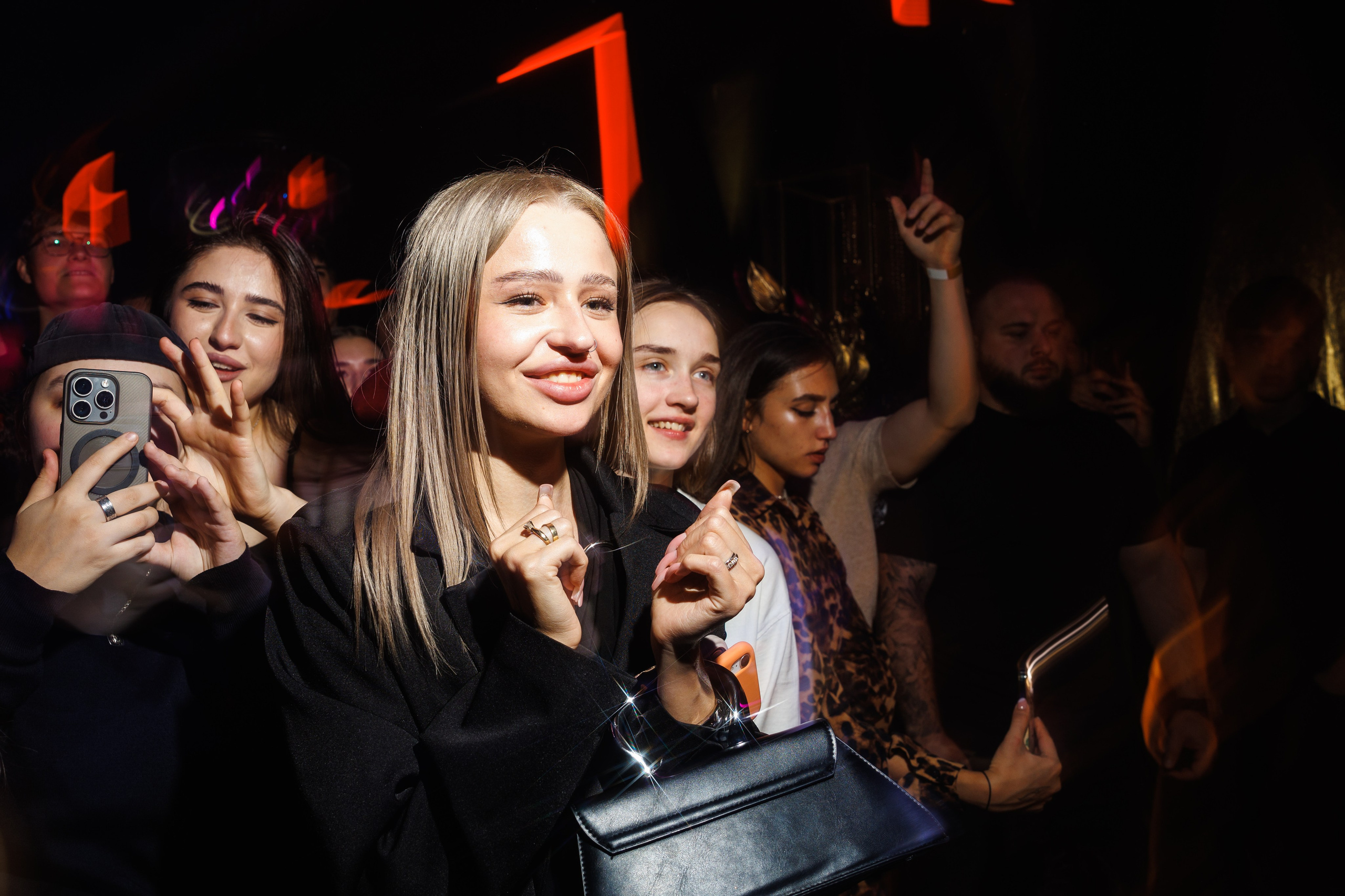 Бар XXXX 10 лет. Фотограф Ставрополь Петр Голубенко