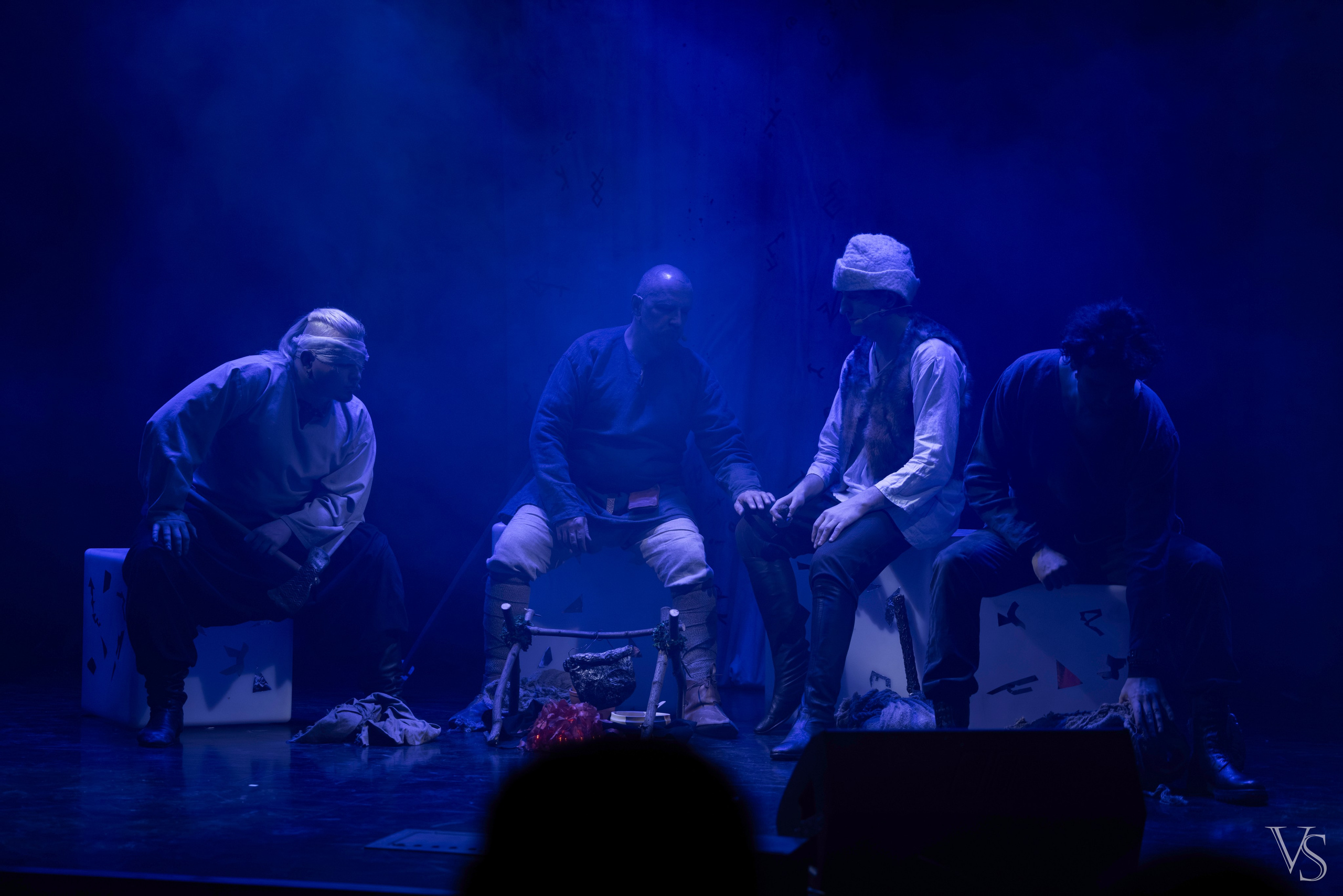 Книга стихий 25.01. Фотограф Виктор Степанов