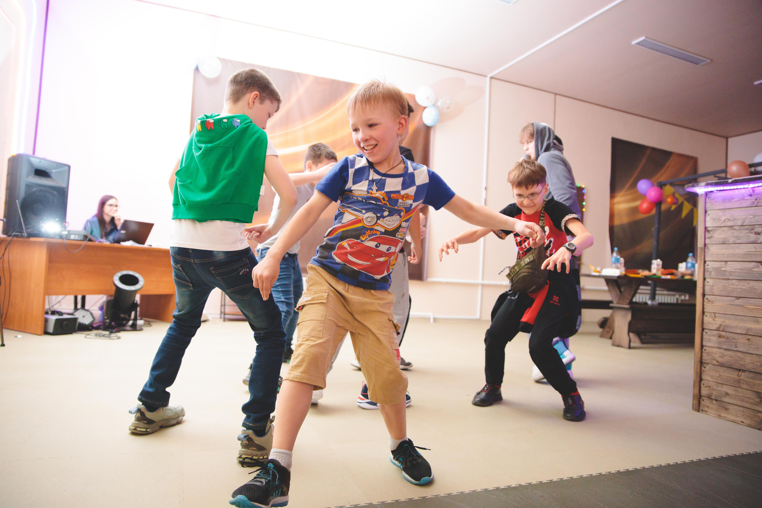 Выпускной 4 класс в Funny_fly_nhk. Сайт фотографа Марина Ефанова