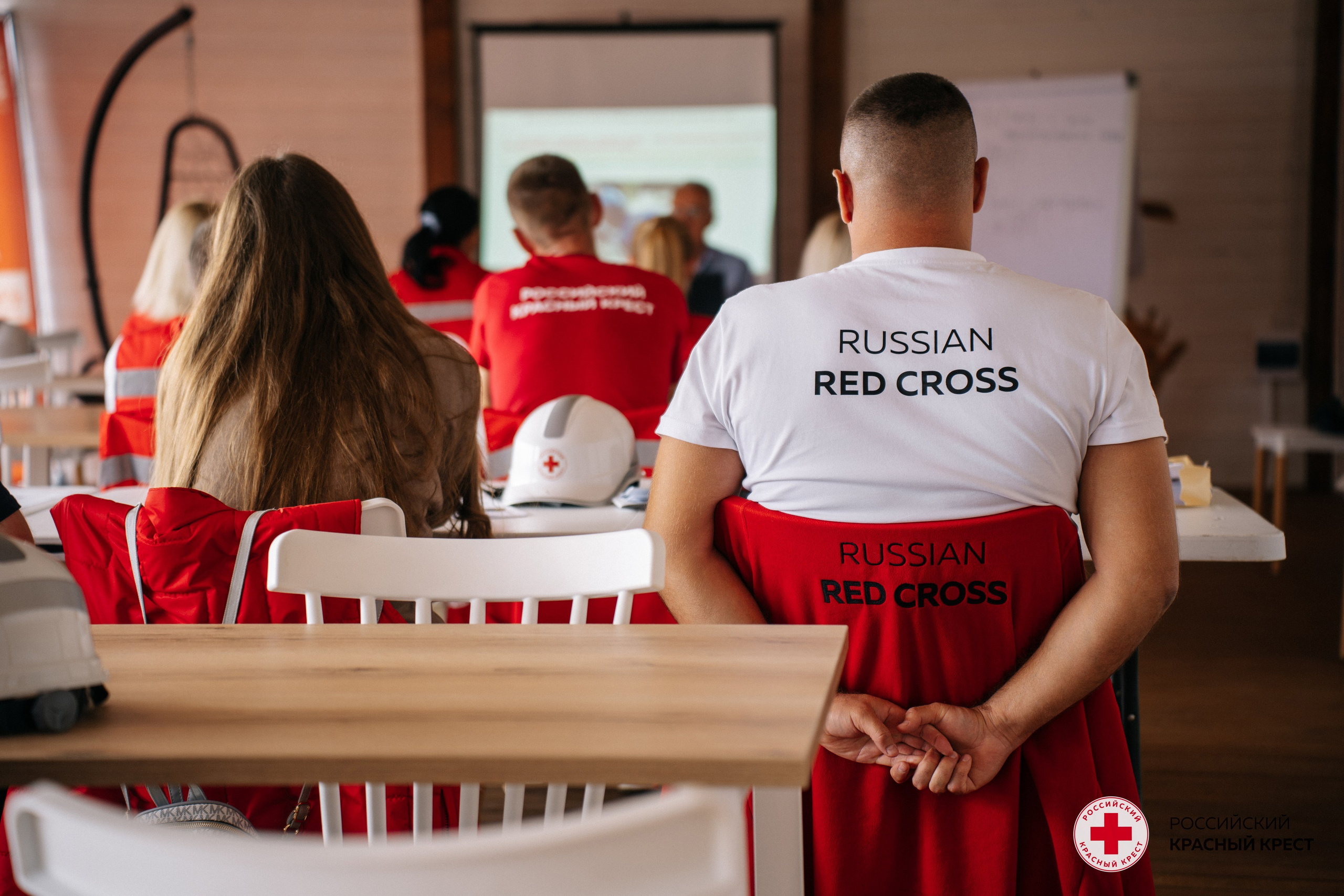 Красный крест | Дегас, медвежья берлога. Фотограф в Воронеже Ольга Космодемьянская