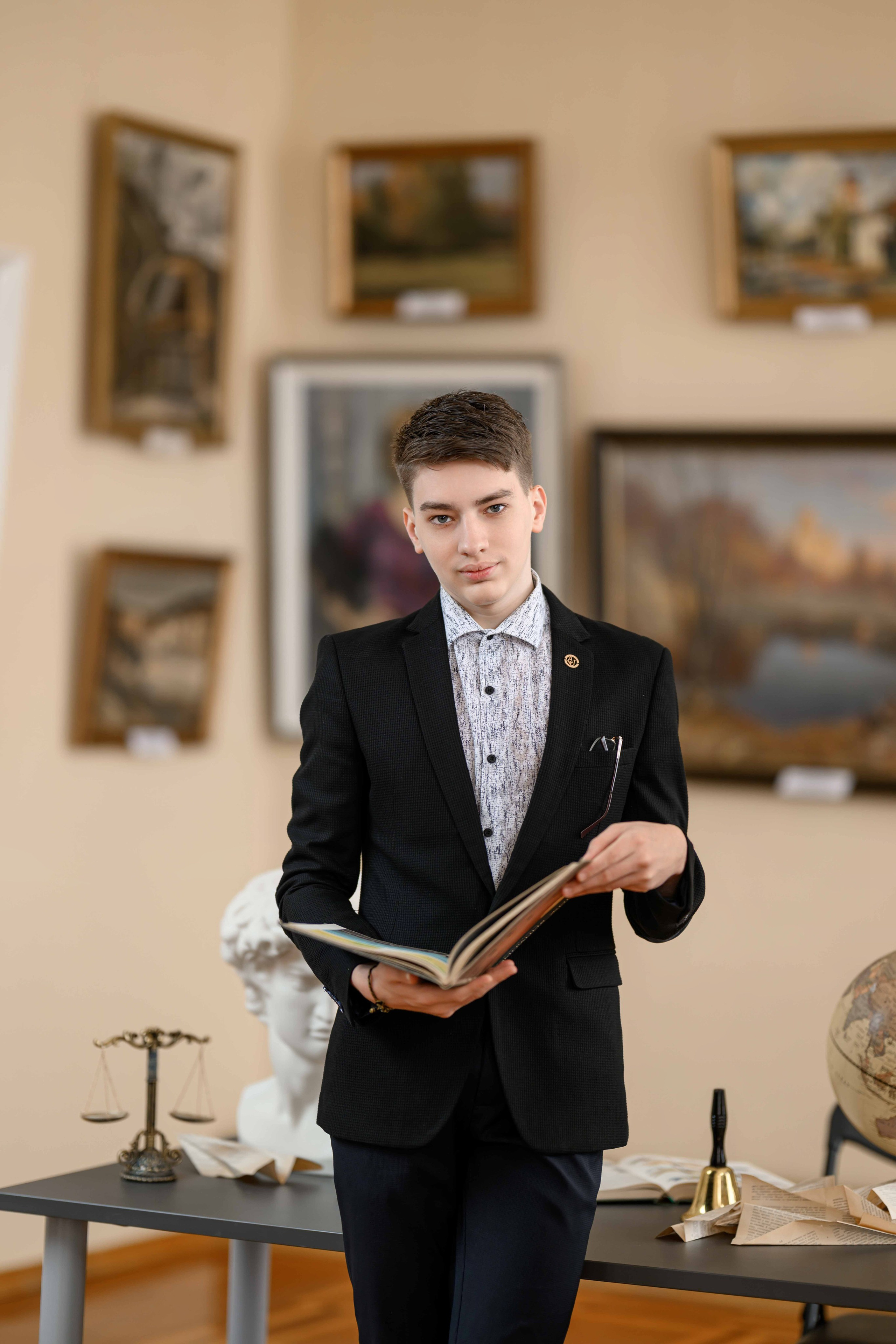 Съёмка в музеее. Свадебный фотограф Белгород Валуйки Старый Оскол Воронеж